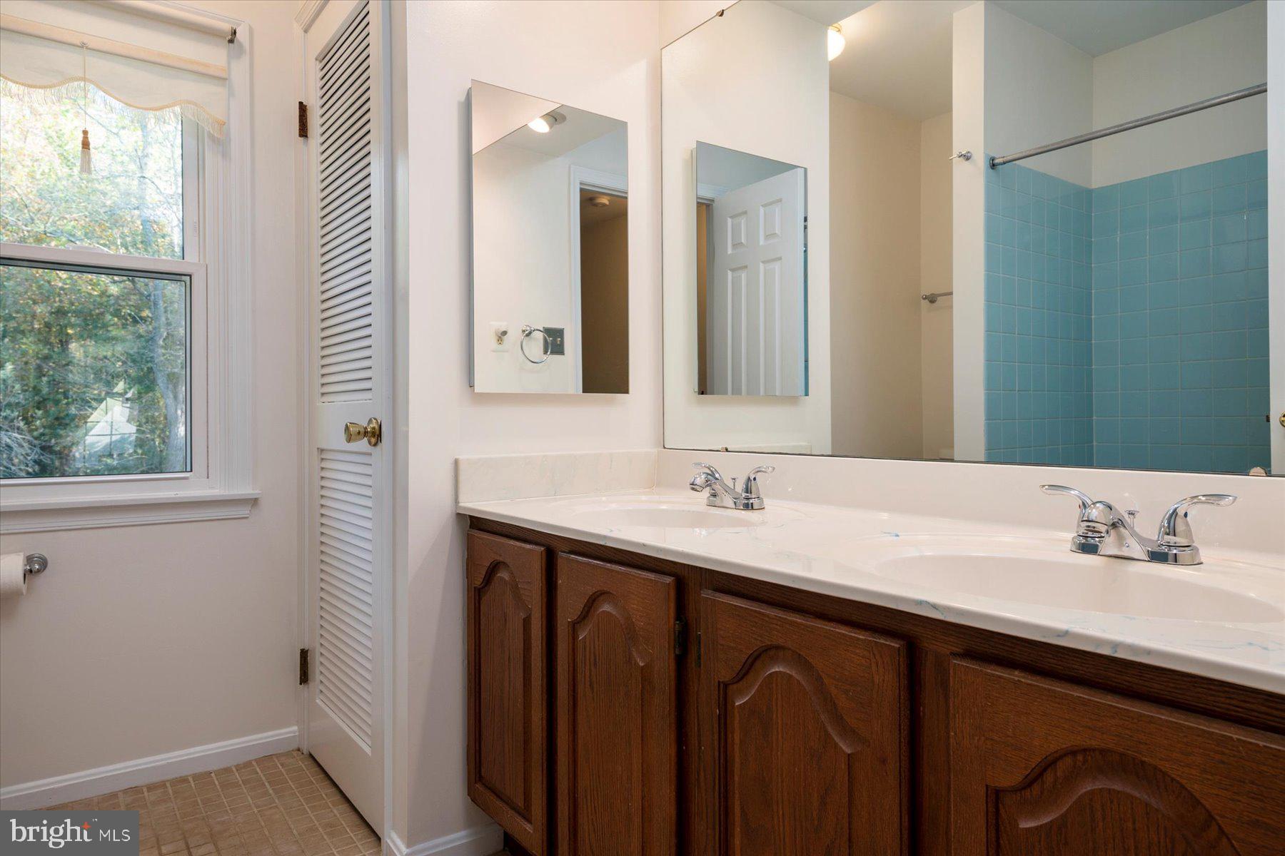 CALVERT ESTATES - Residential