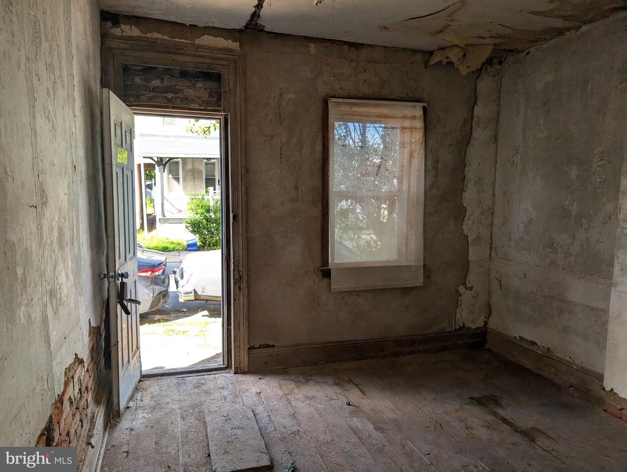 GERMANTOWN (EAST) - Residential