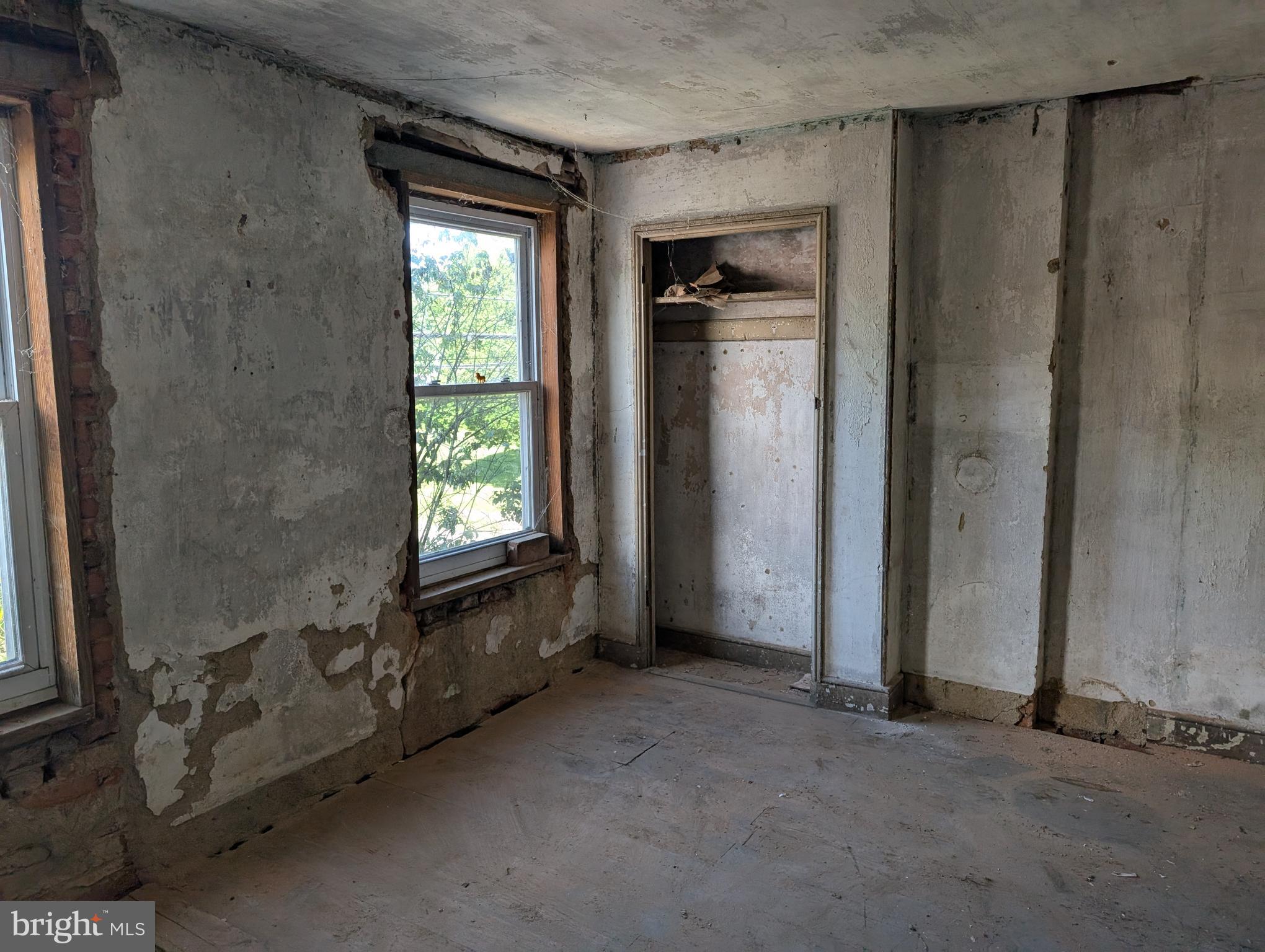 GERMANTOWN (EAST) - Residential