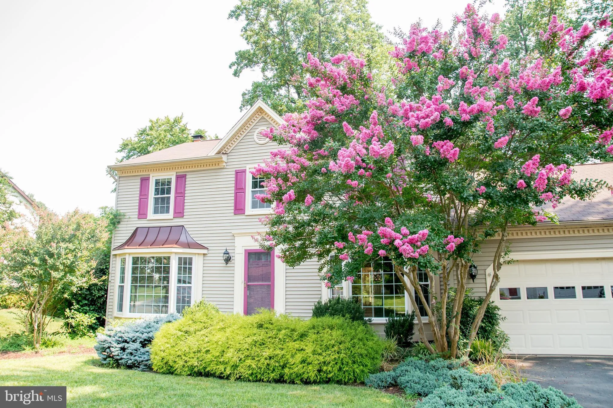 Burke, Virginia 22015, United States, 4 Bedrooms Bedrooms, ,3 BathroomsBathrooms,Residential,Active,243927