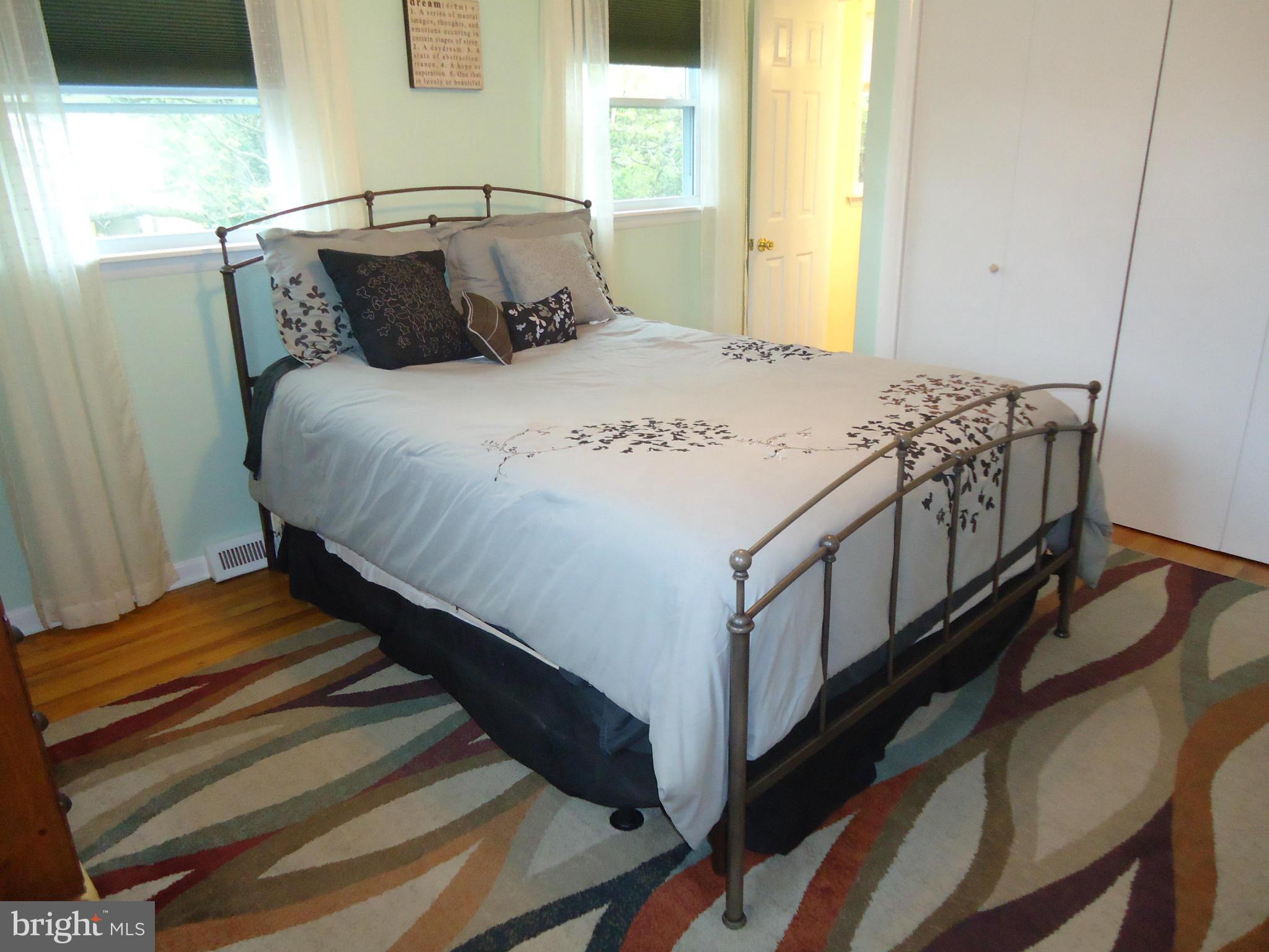 BRETON BAY ESTATES - Residential Lease