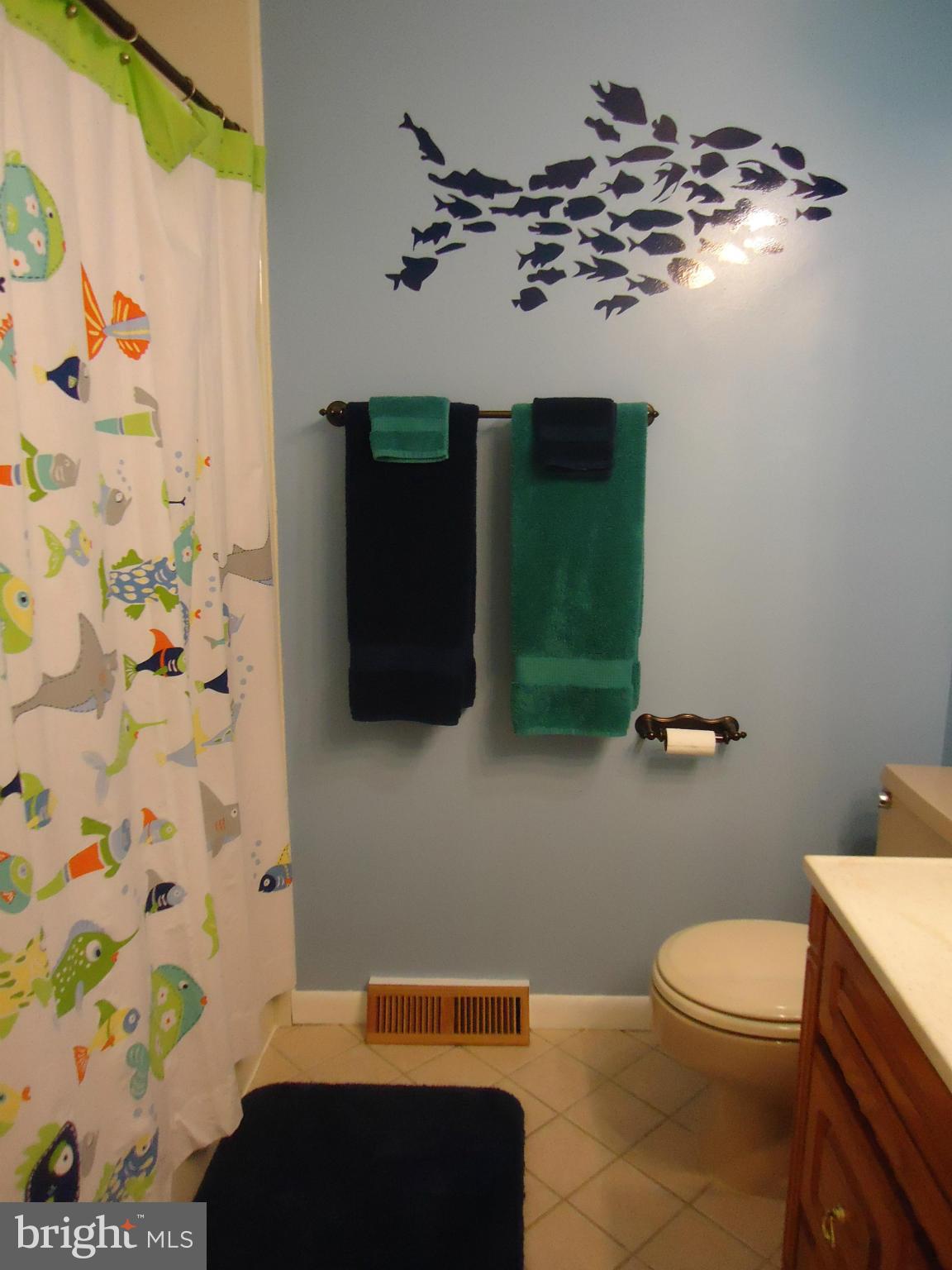 BRETON BAY ESTATES - Residential Lease