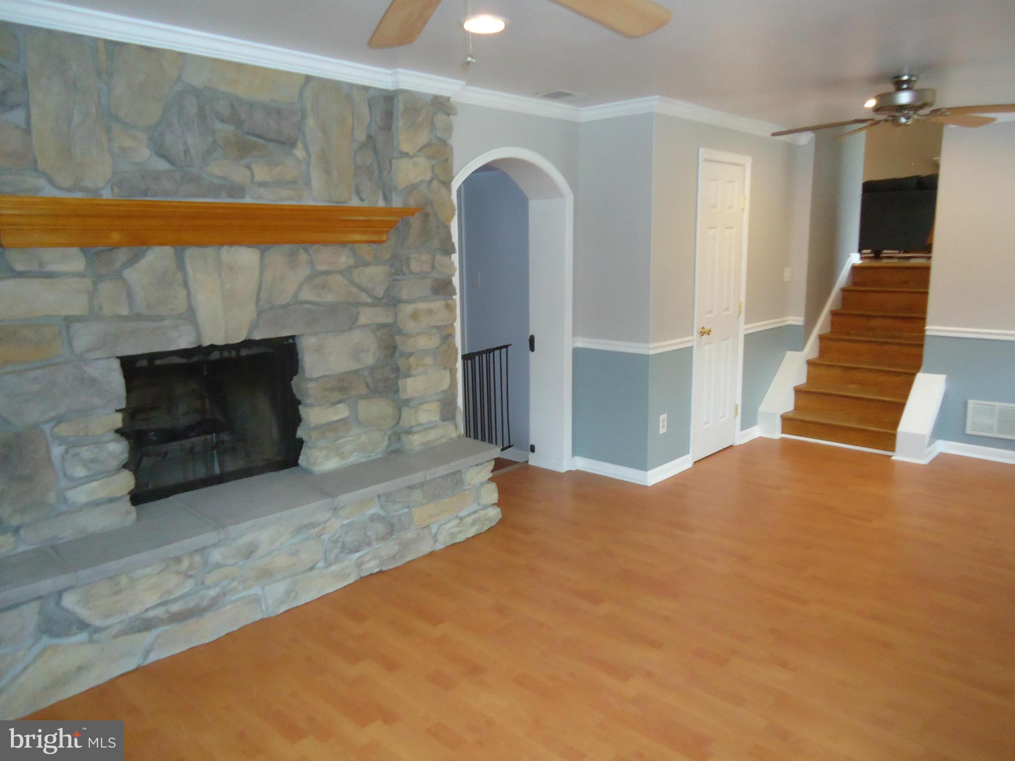 BRETON BAY ESTATES - Residential Lease