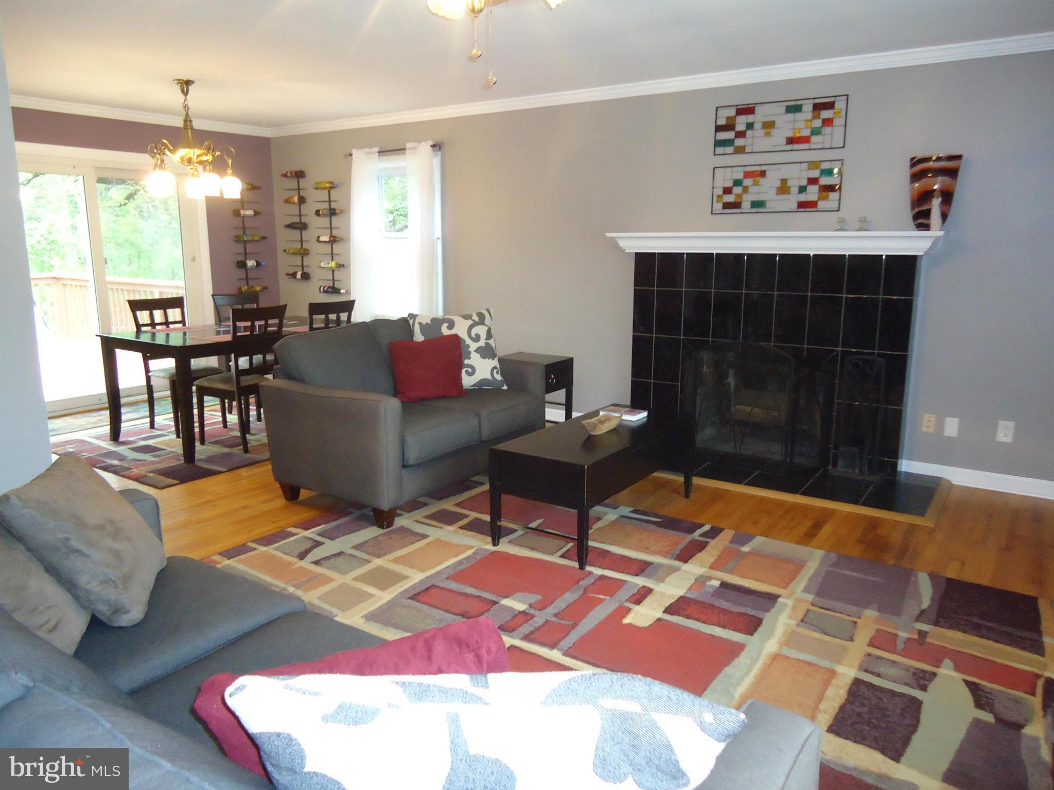 BRETON BAY ESTATES - Residential Lease