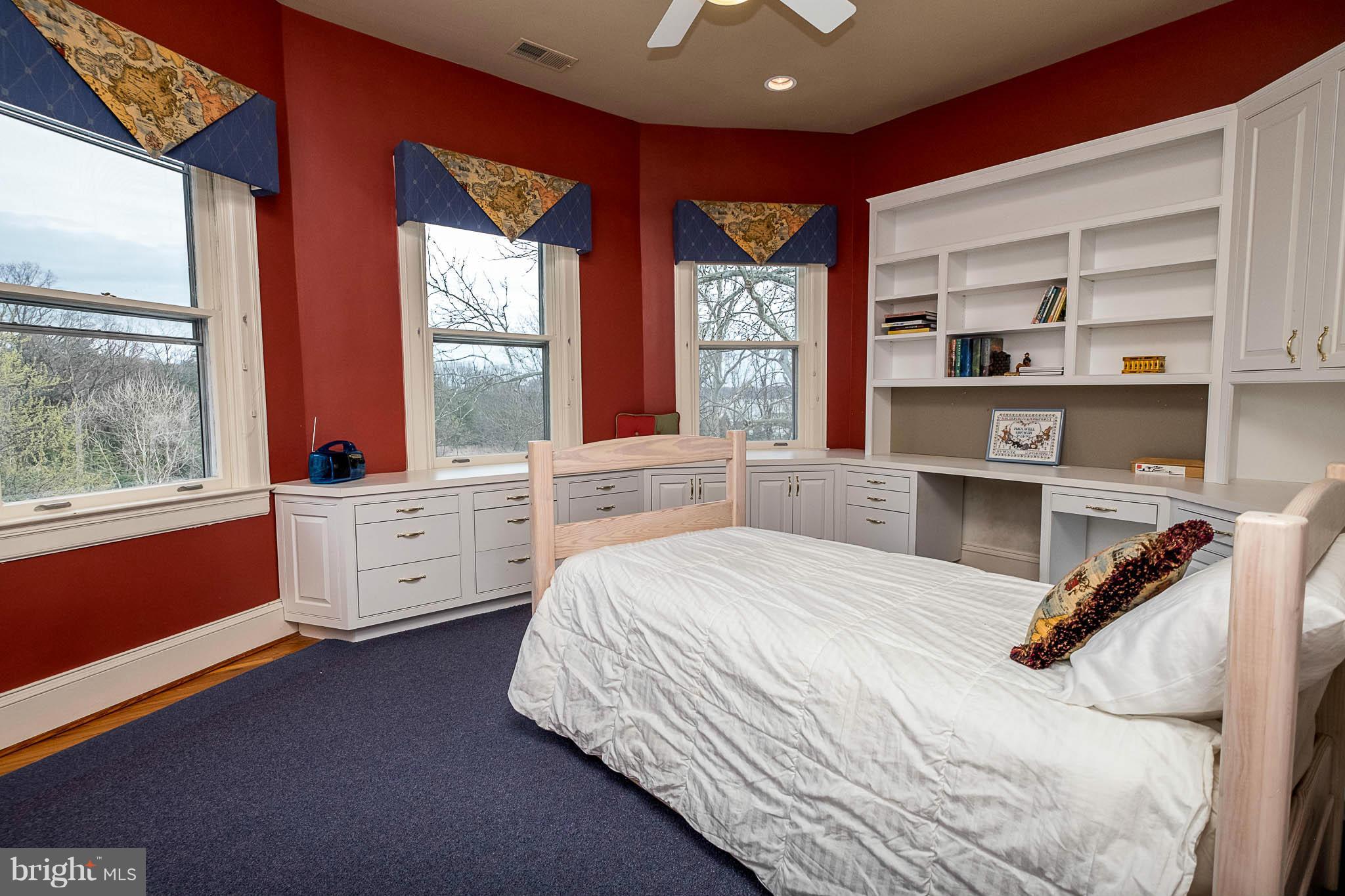 SEVERNA PARK - Residential