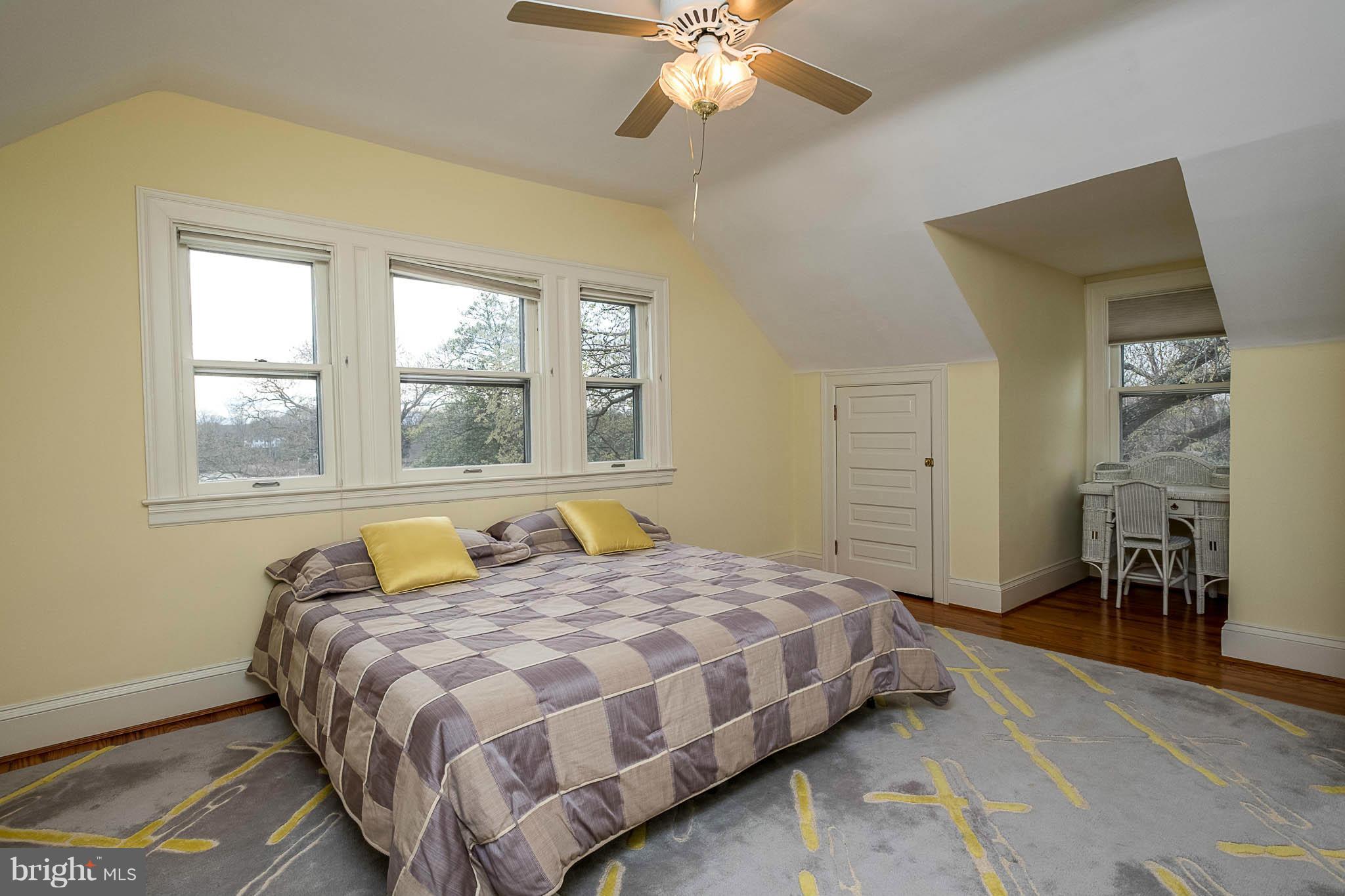 SEVERNA PARK - Residential