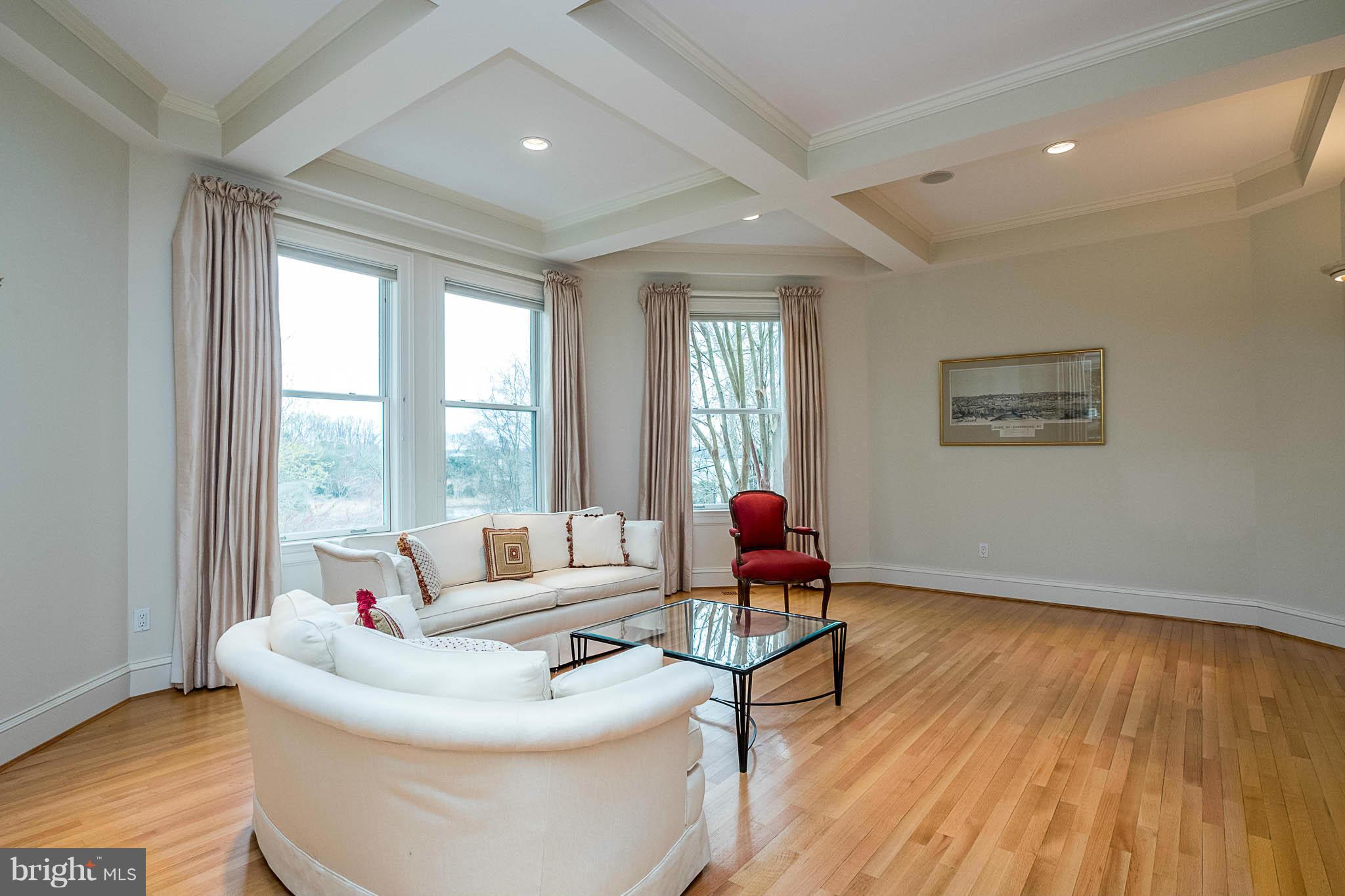 SEVERNA PARK - Residential