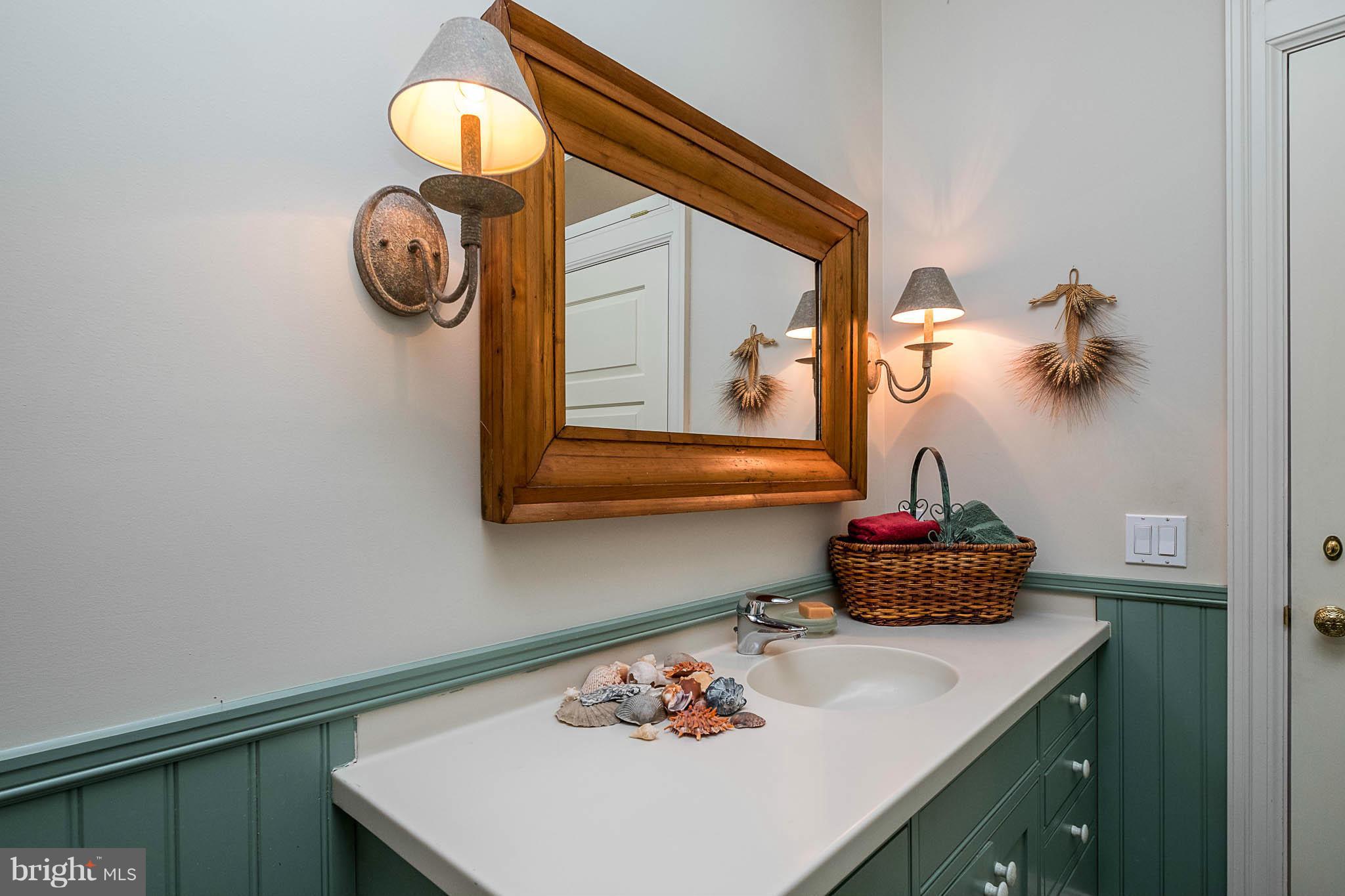 SEVERNA PARK - Residential