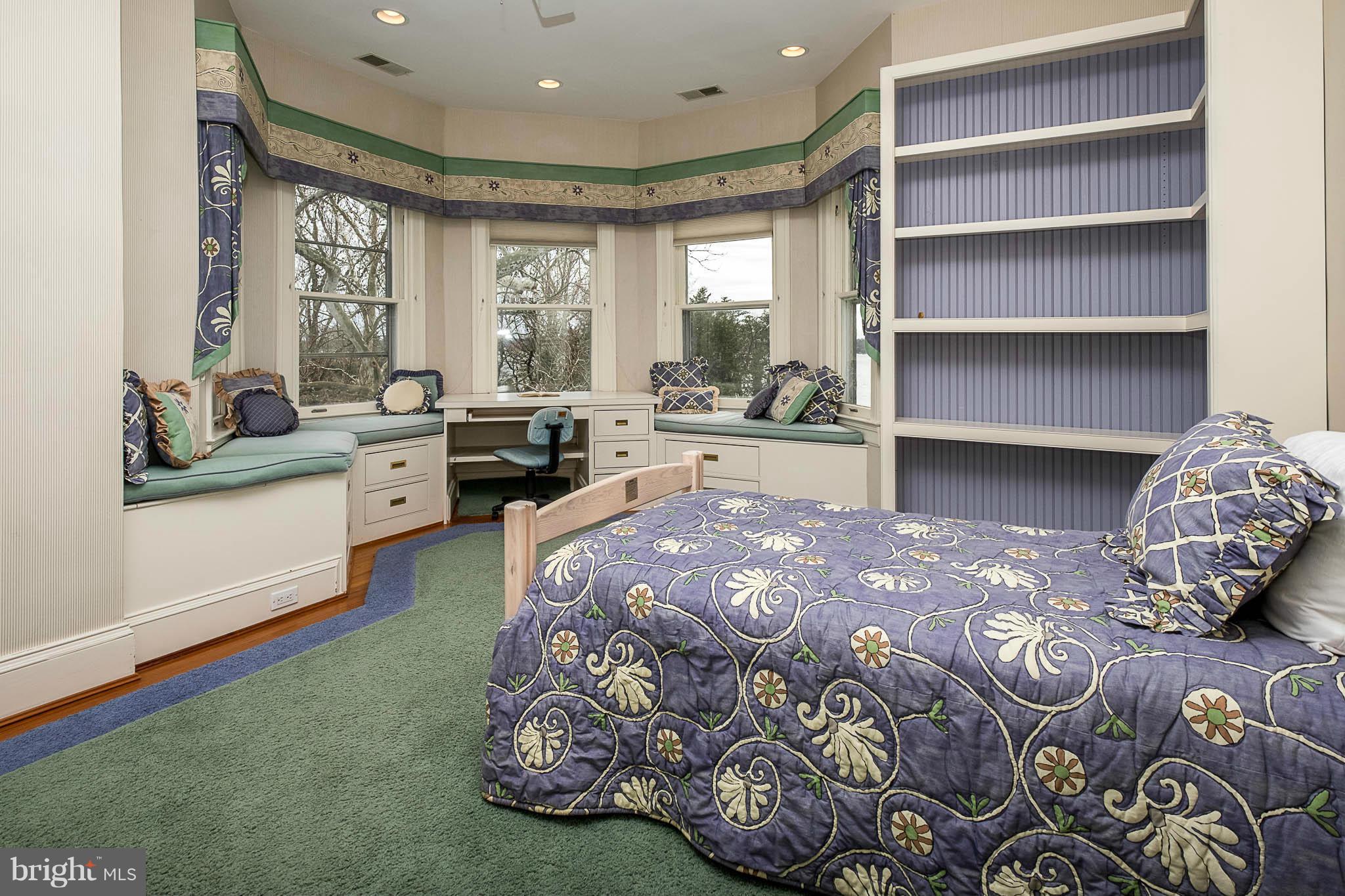 SEVERNA PARK - Residential