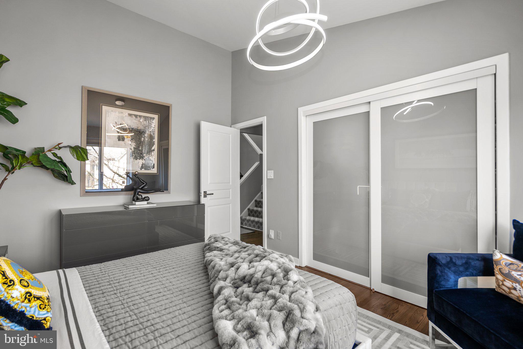CHESAPEAKE HARBOUR - Residential
