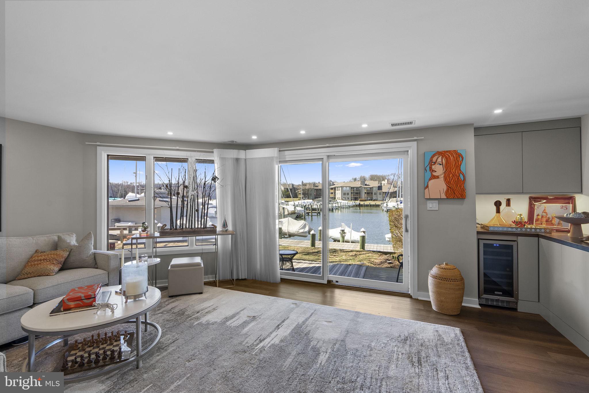 CHESAPEAKE HARBOUR - Residential