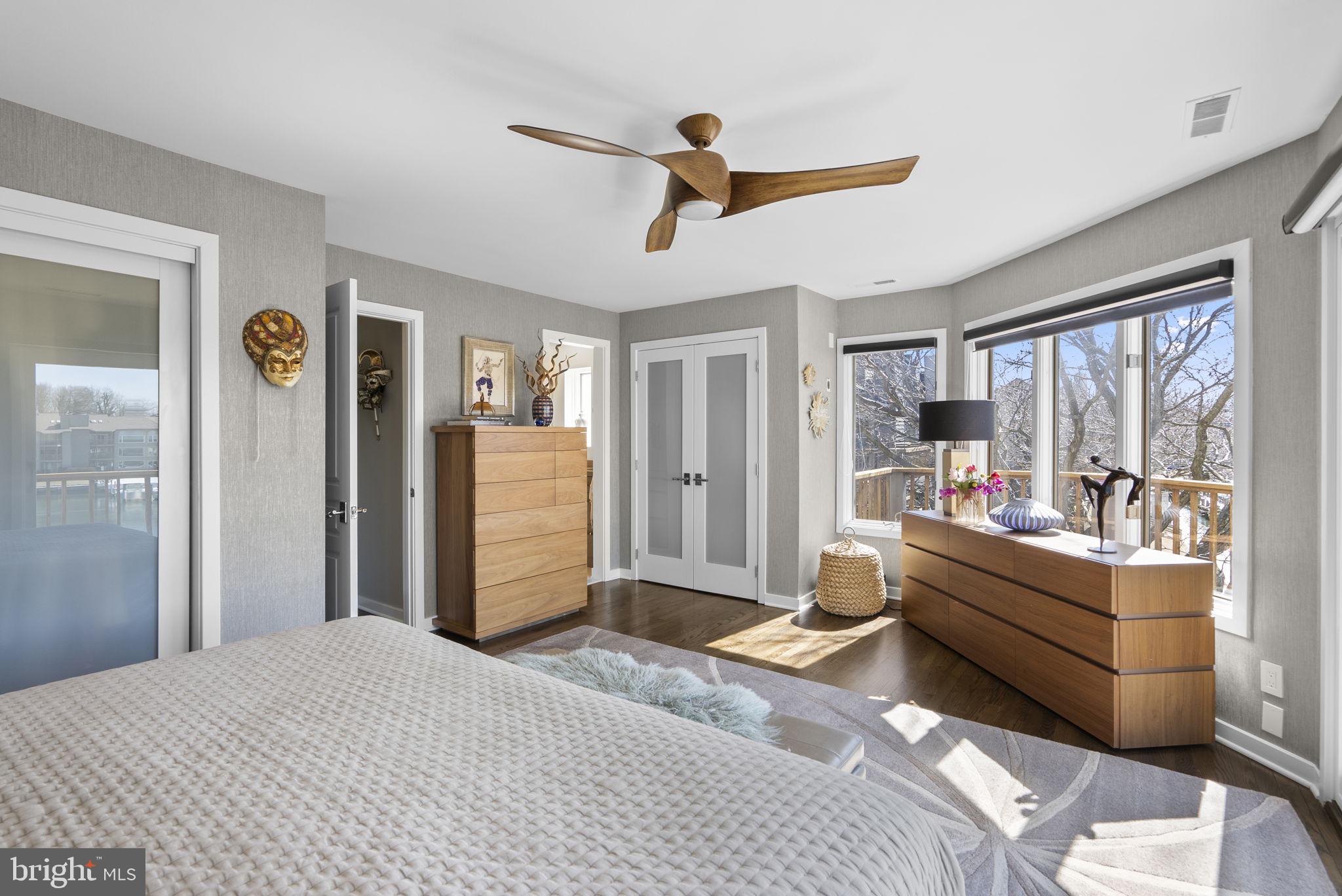CHESAPEAKE HARBOUR - Residential