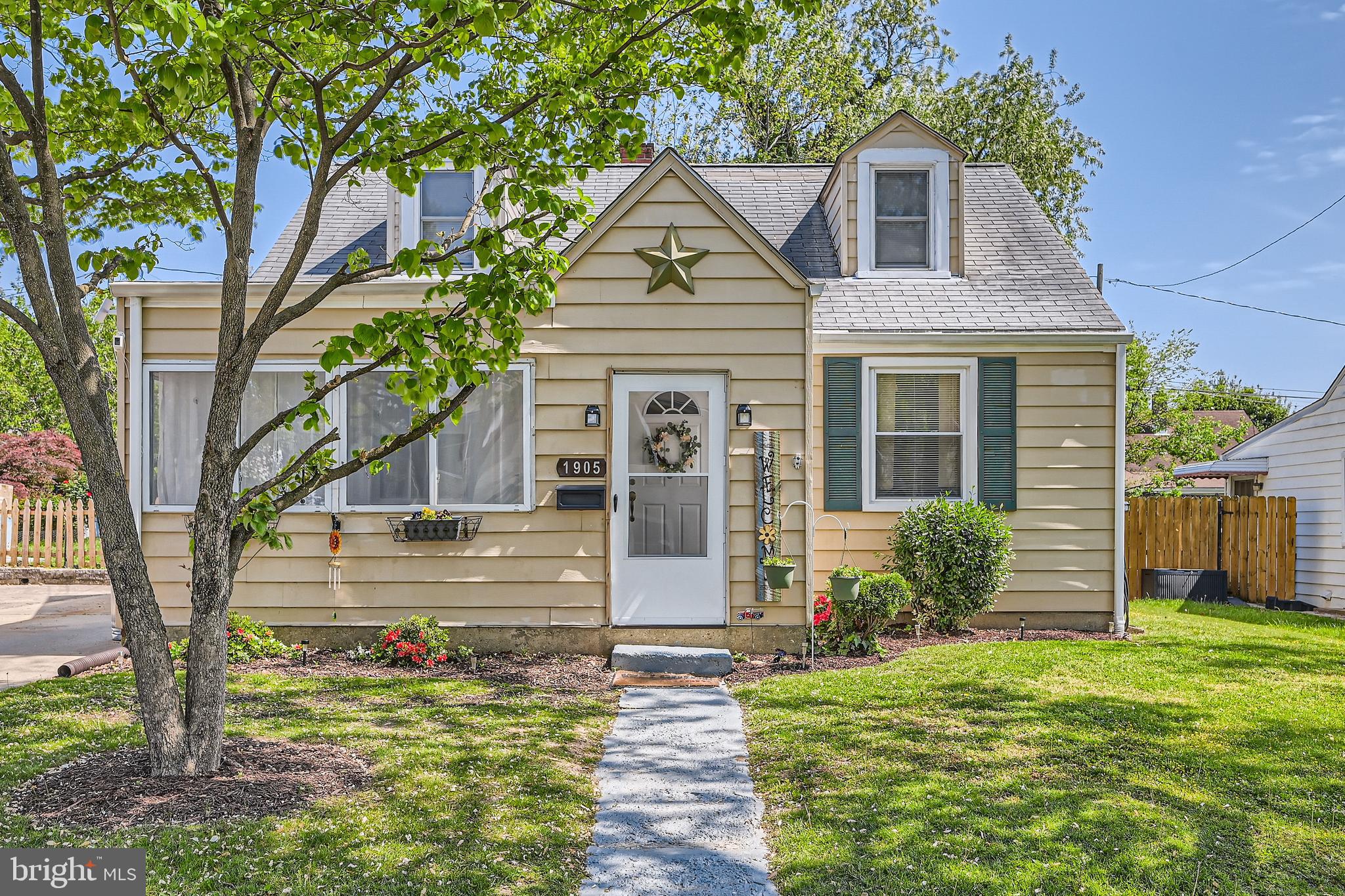 WILLOW SPRING PARK - Residential