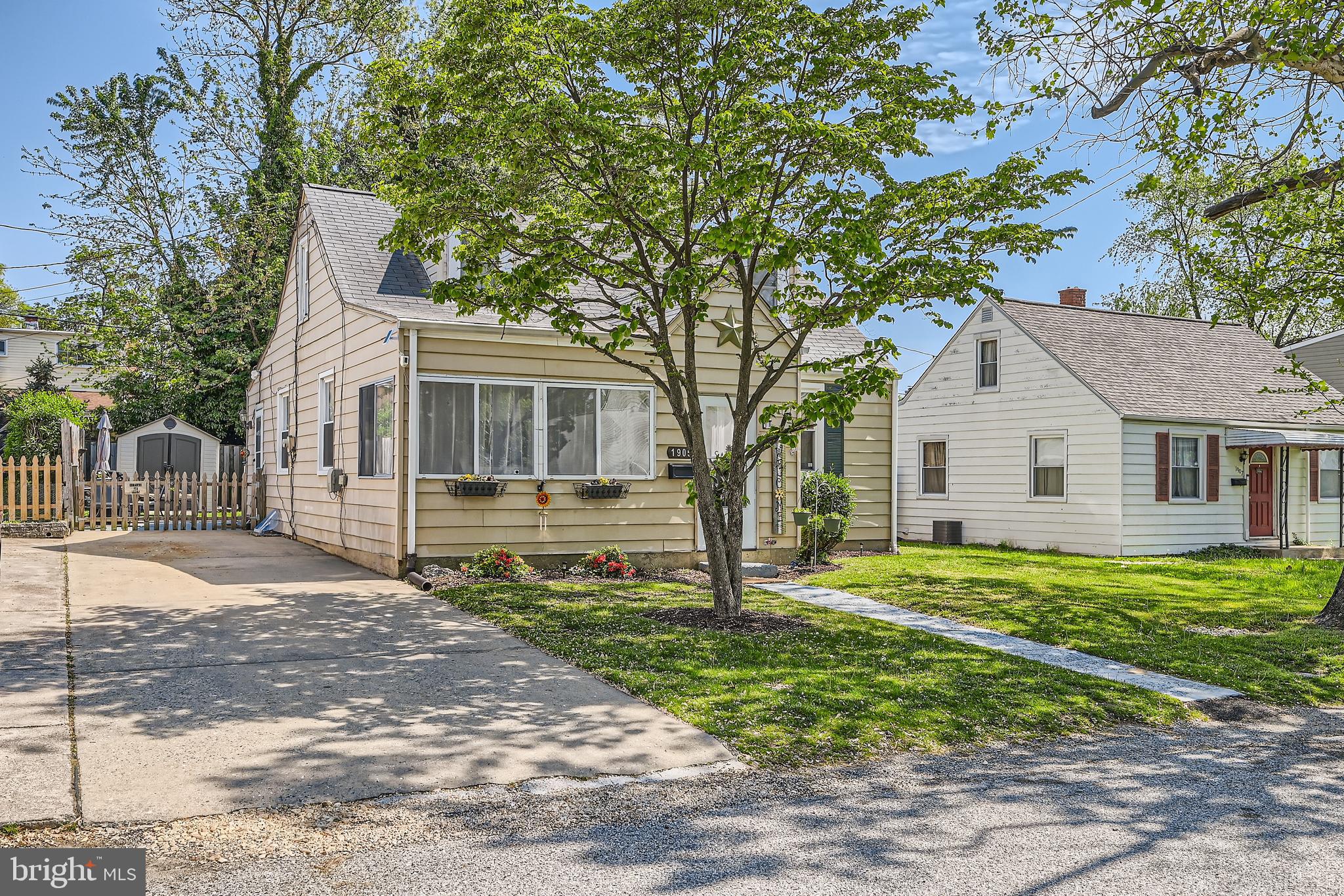 WILLOW SPRING PARK - Residential