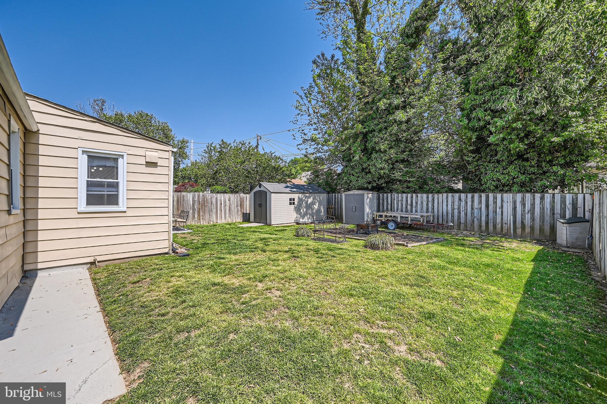 WILLOW SPRING PARK - Residential