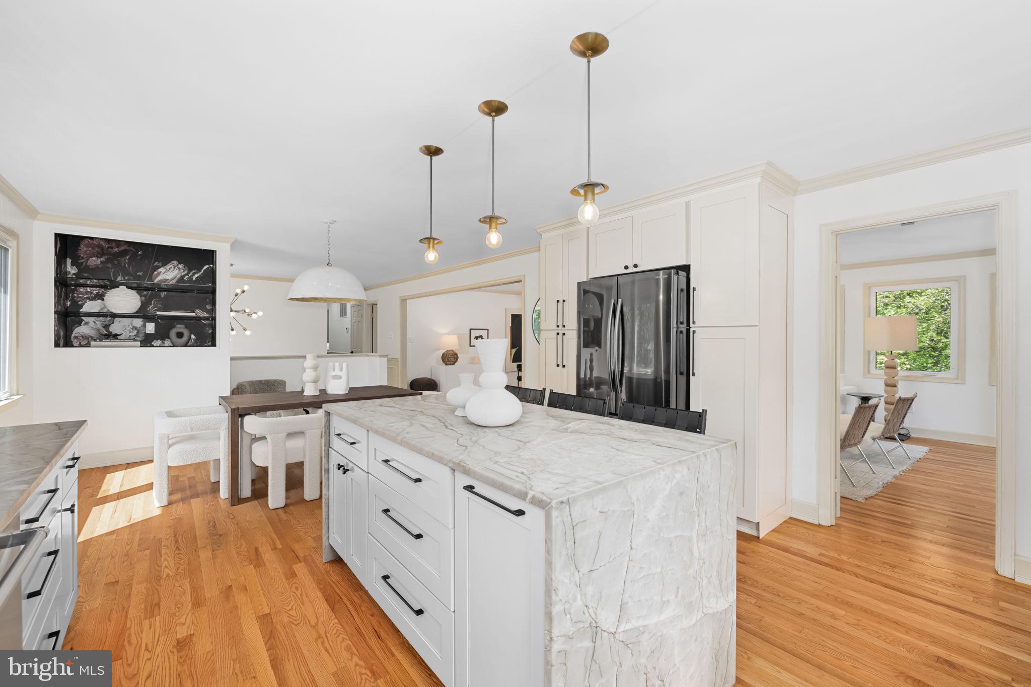 RIVER BEND ESTATES - Residential Lease