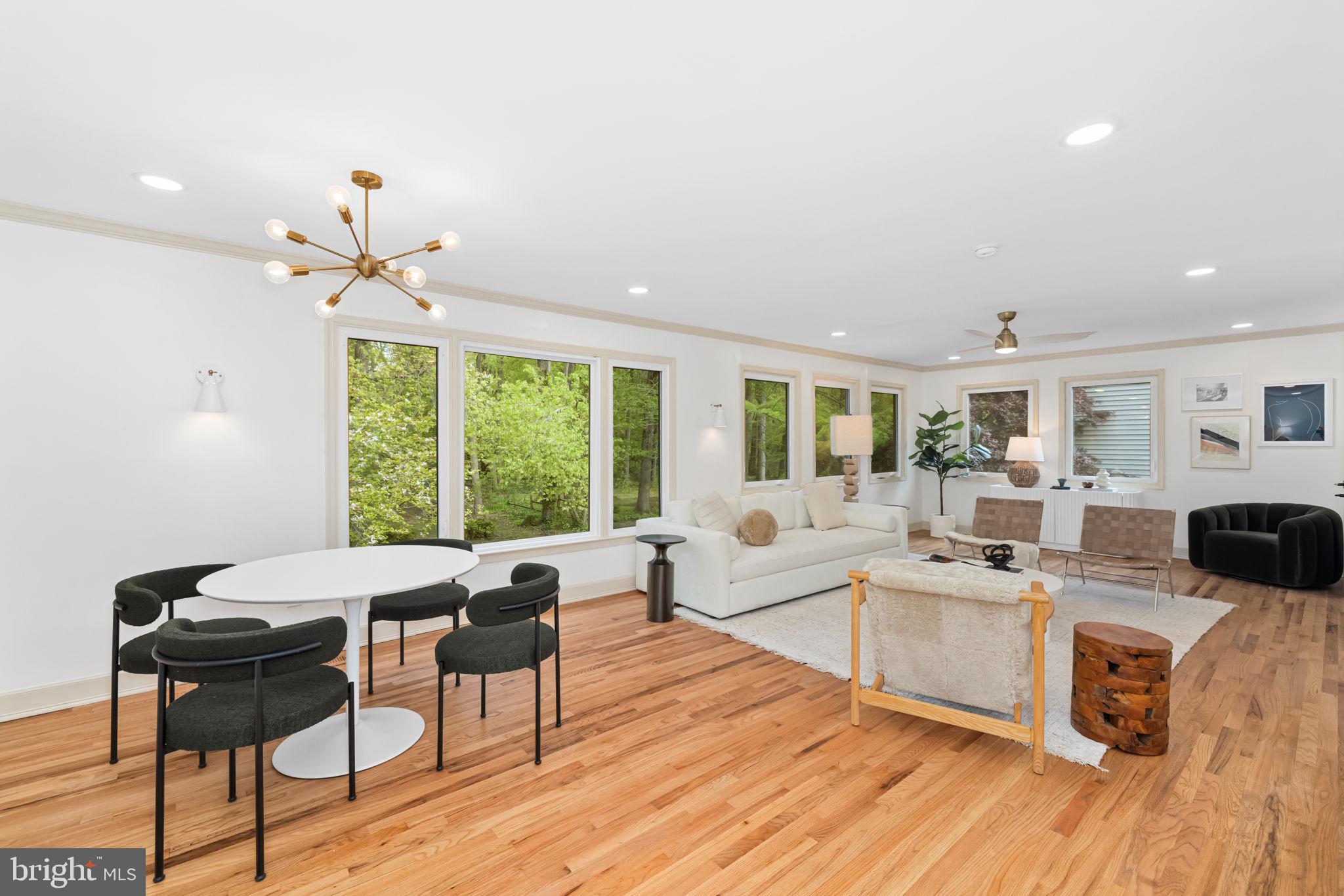 RIVER BEND ESTATES - Residential Lease