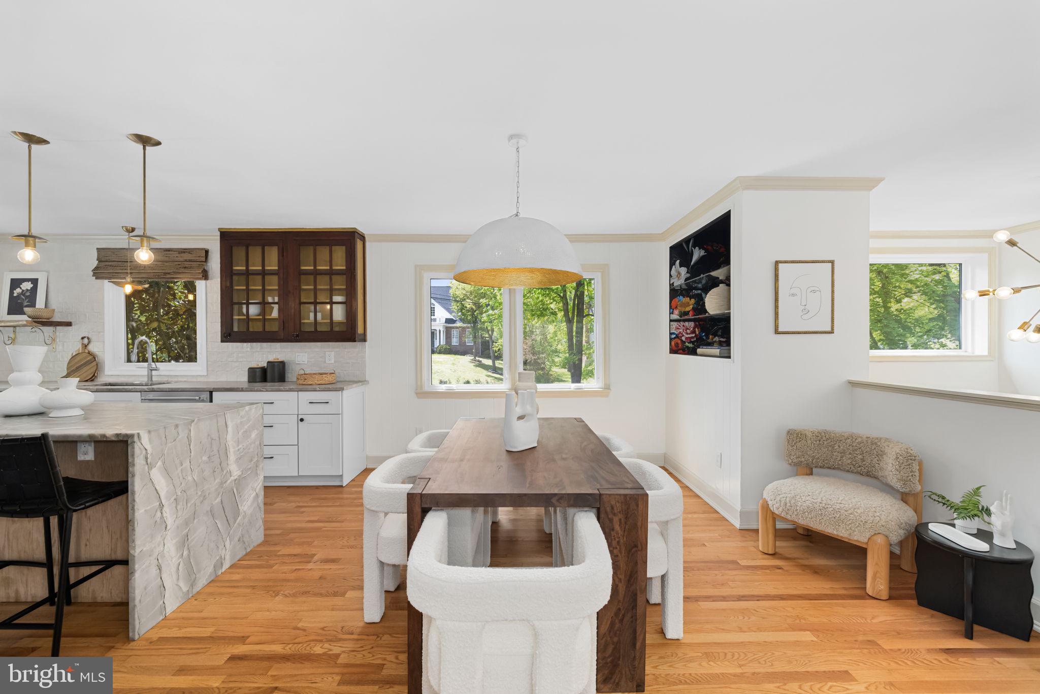 RIVER BEND ESTATES - Residential Lease