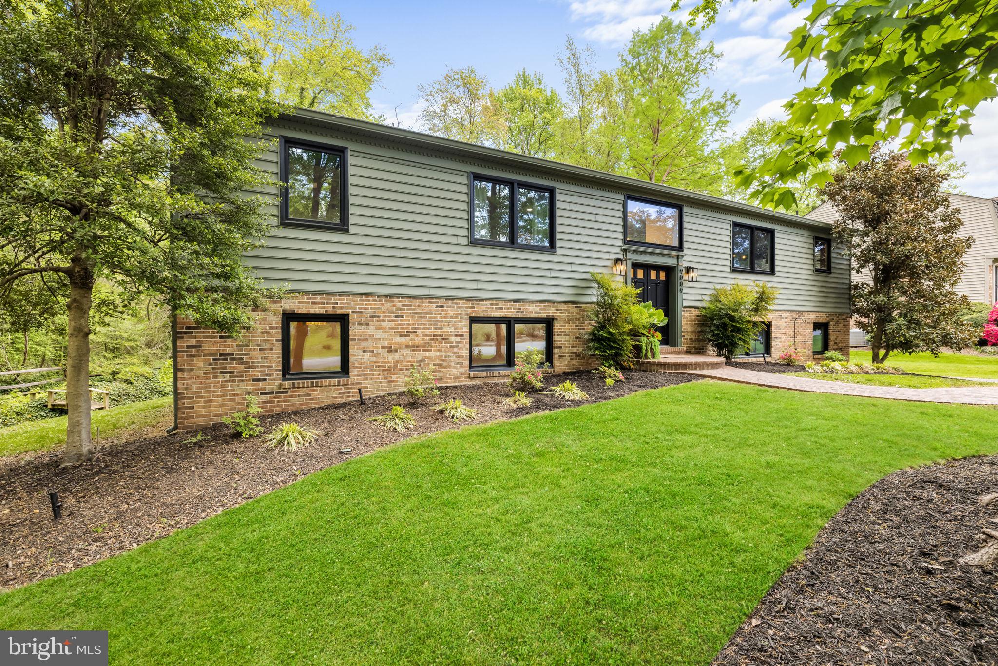 RIVER BEND ESTATES - Residential Lease