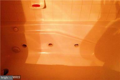 BRINKLEY PARK TOWN - Residential Lease