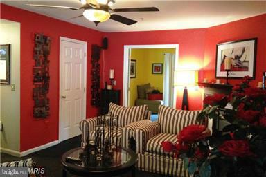 BRINKLEY PARK TOWN - Residential Lease