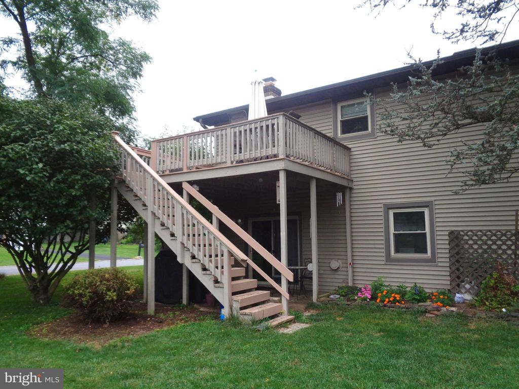 Photo of 702 Kenton Road, Lancaster, PA 17601 (MLS # PALA2055048)