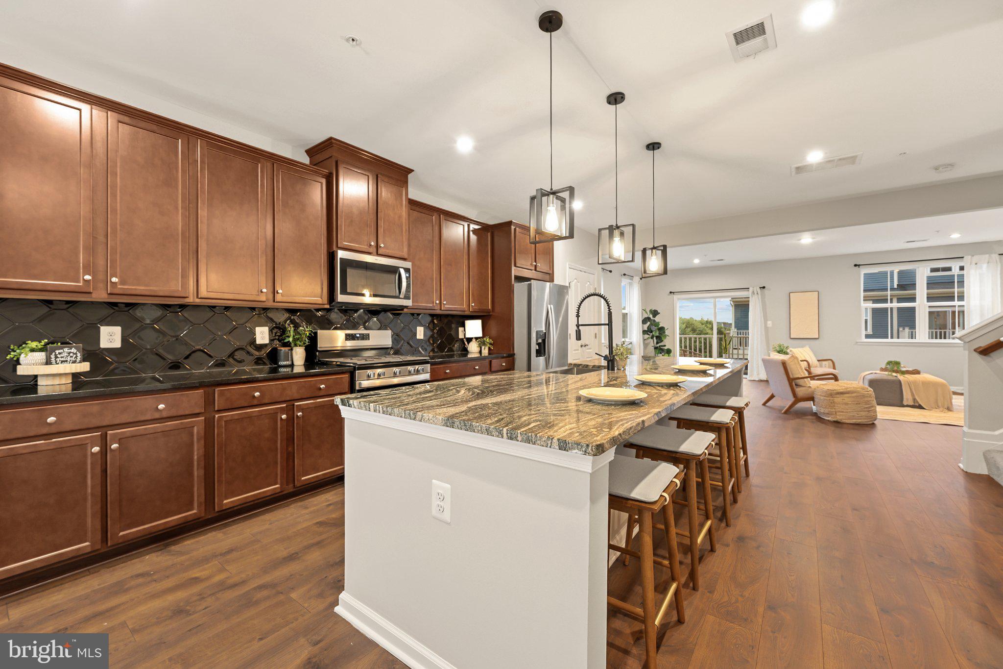 2802 WAVERLY CREEK LN 36