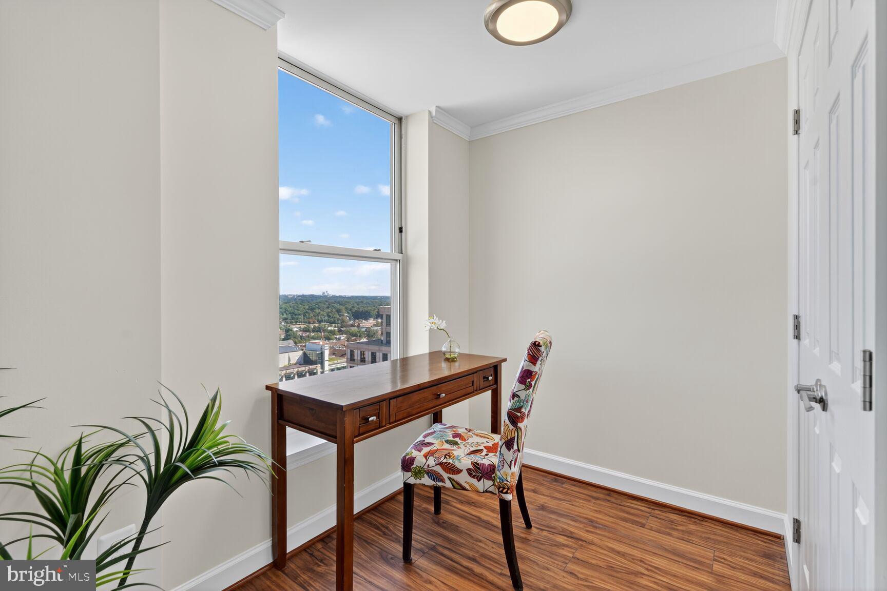 THE JEFFERSON - SUNRISE SENIOR LIVING - Residential