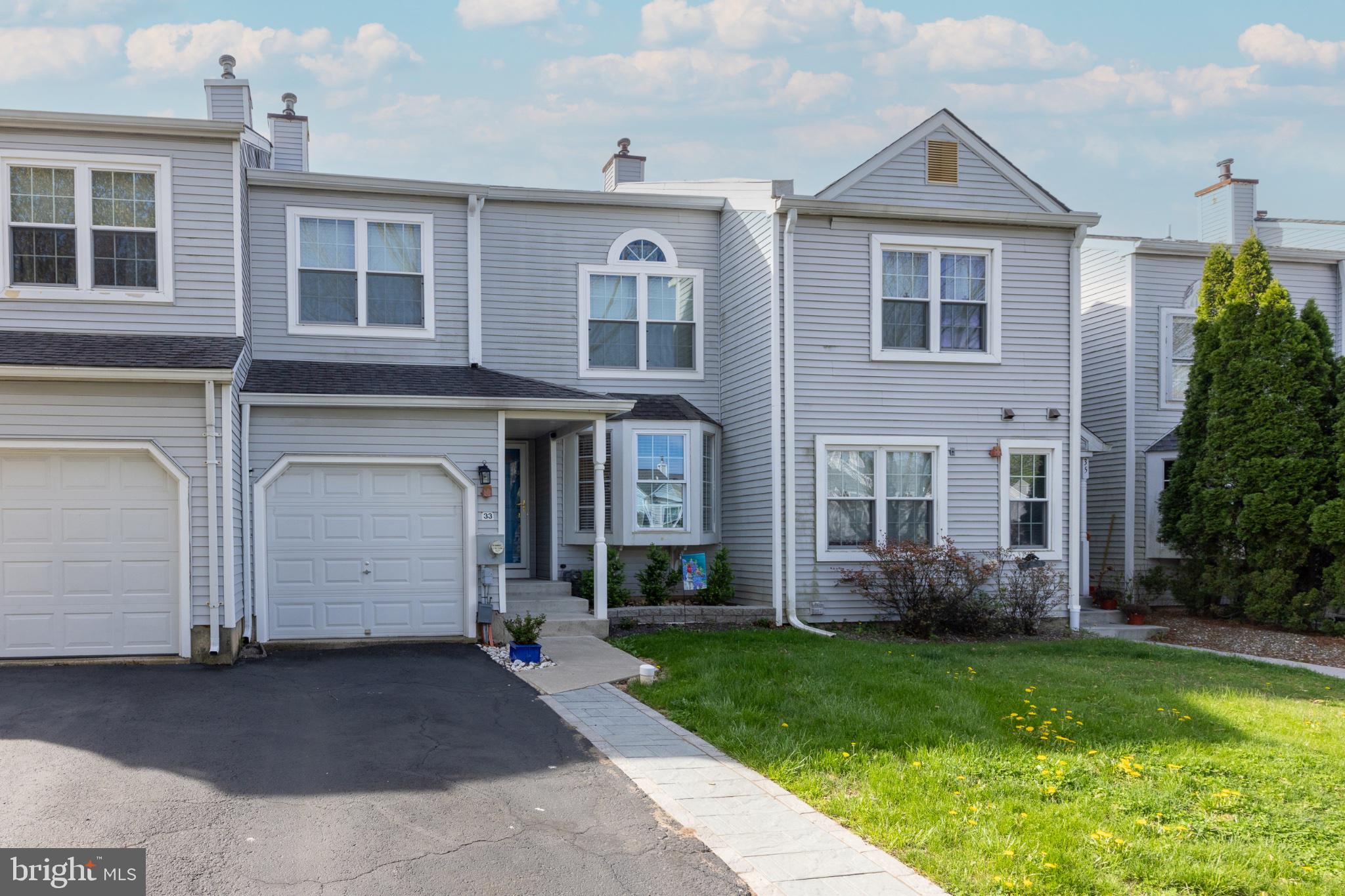 TYLER WALK - Residential