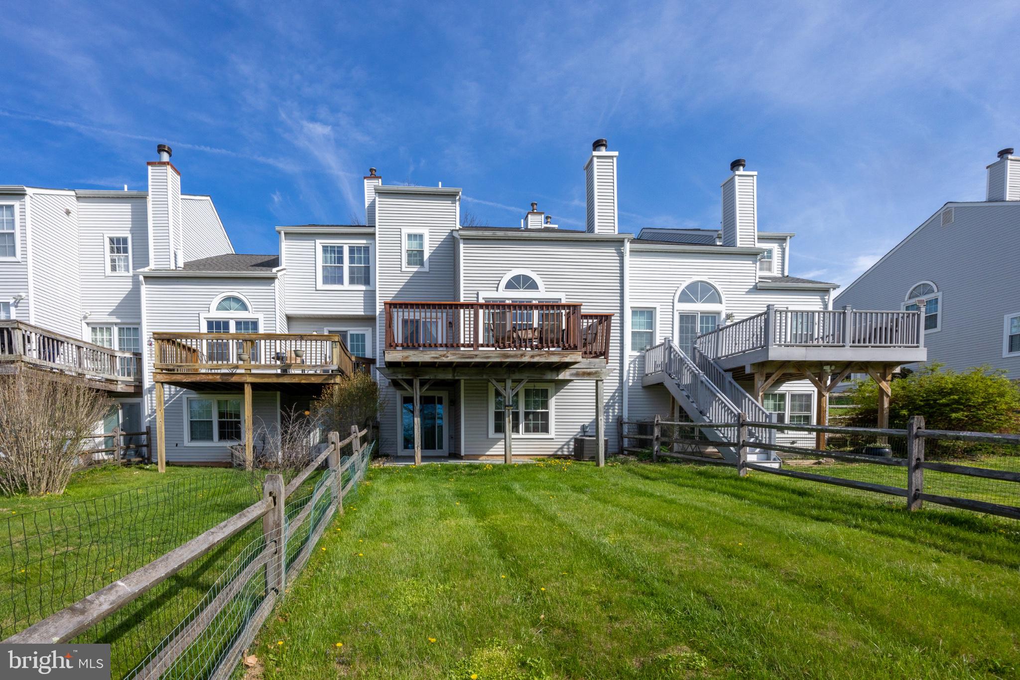 TYLER WALK - Residential