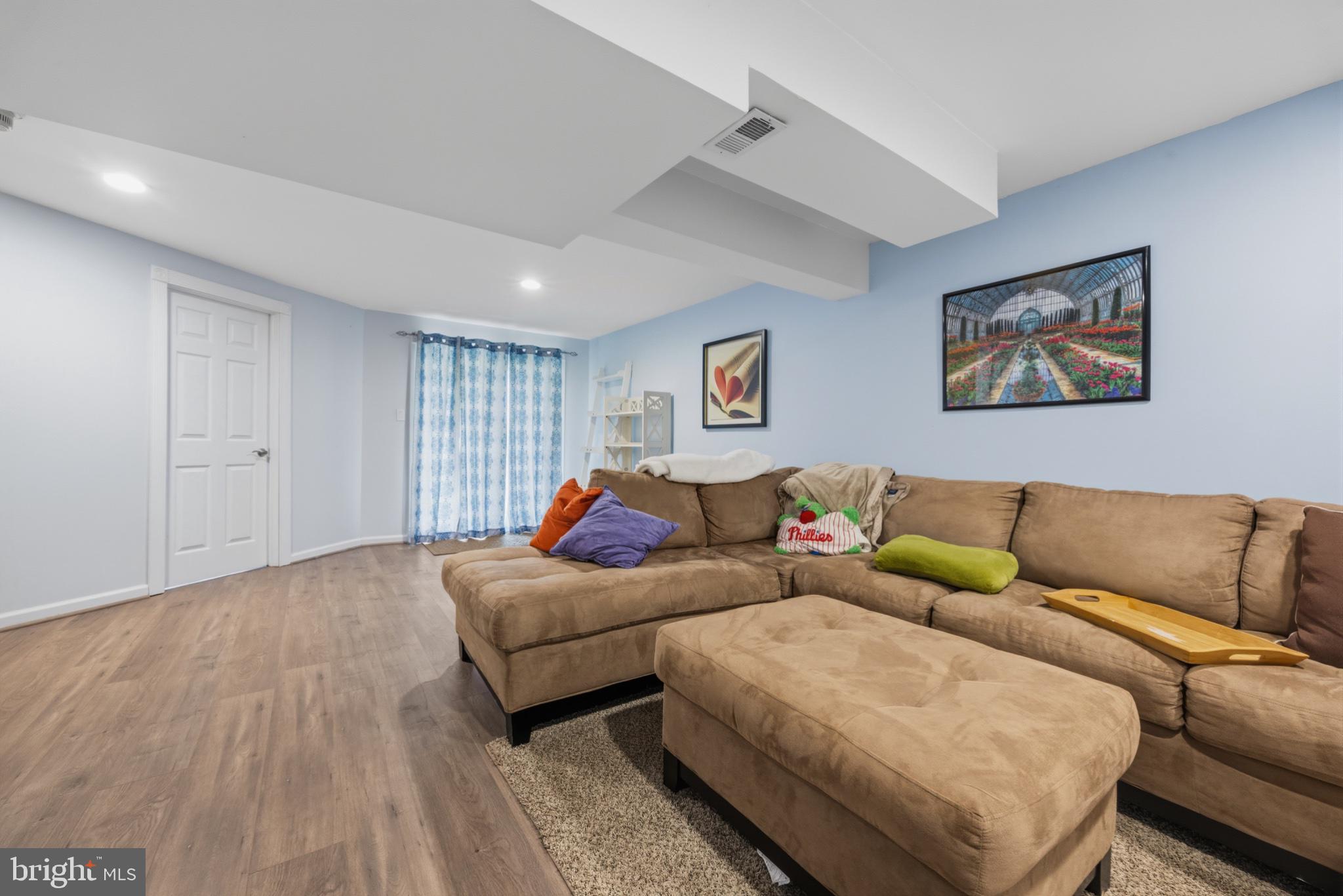 TYLER WALK - Residential