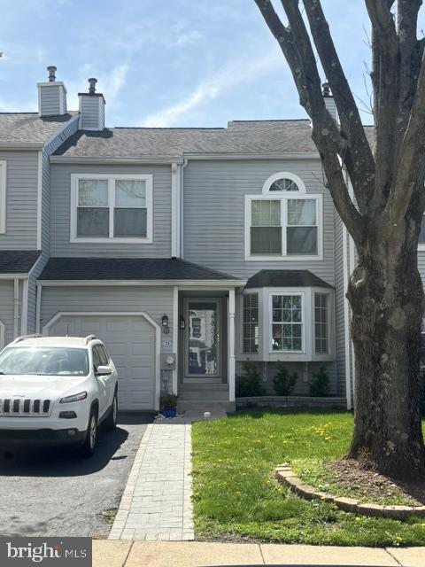 TYLER WALK - Residential