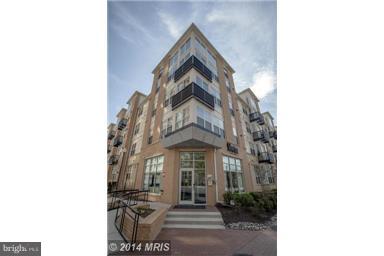 EXCELLENT OPPORTUNITY TO RENT A GROUND FLOOR UNIT AT THE SILVERTON!!! THIS GREAT APARTMENT HOME IS READY FOR IMMEDIATE OCCUPANCY!!! SILVERTON IS AN EXCELLENT COMMUNITY WITH QUALITY AMENITIES LIKE THE POOL, ON SITE MANAGEMENT, FITNESS ROOM, COMMON AREAS, DOG WALK, MEETING ROOM, PARTY ROOM AND MUCH MORE!!! SHORT WALK TO SILVER SPRING METRO!!! PROFESSIONALLY MANAGED!!! CALL WITH QUESTIONS!!!