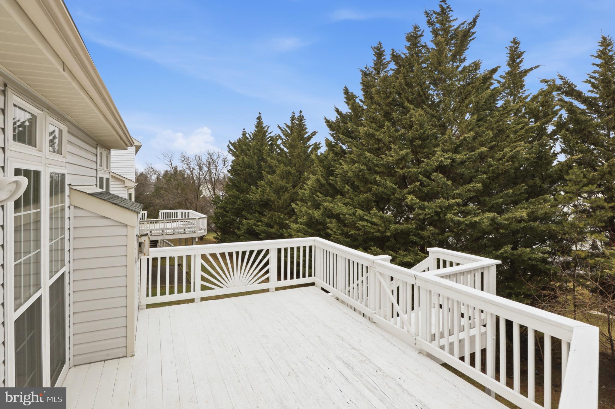 POTOMAC OAKS - Residential