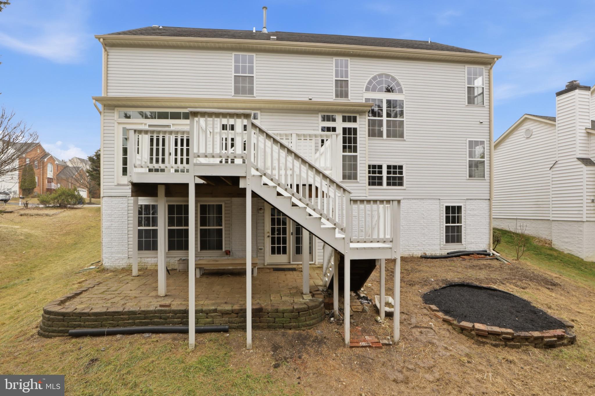 POTOMAC OAKS - Residential