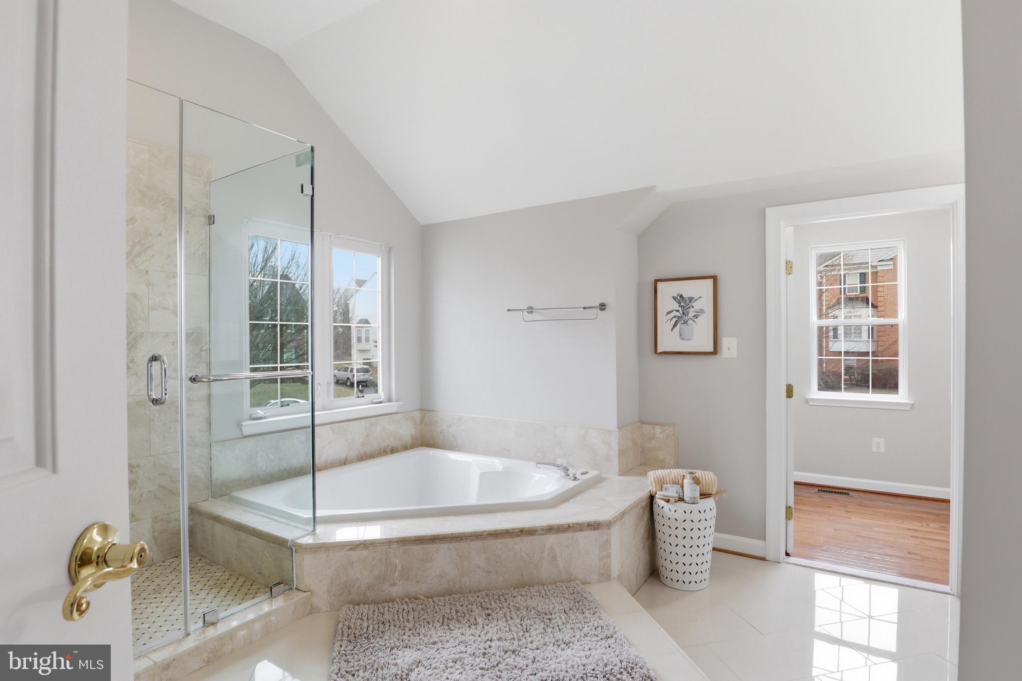 POTOMAC OAKS - Residential