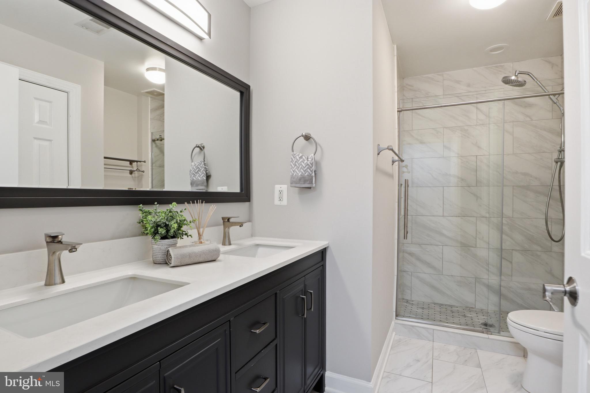 POTOMAC OAKS - Residential