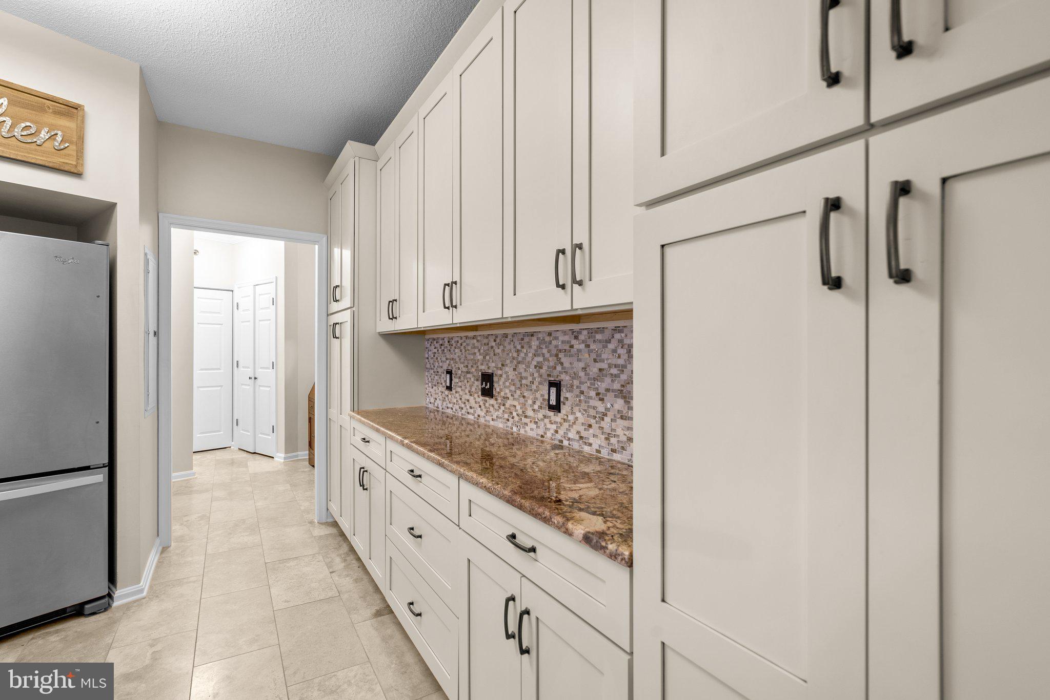 CREEKSIDE AT LEISURE WORLD - Residential