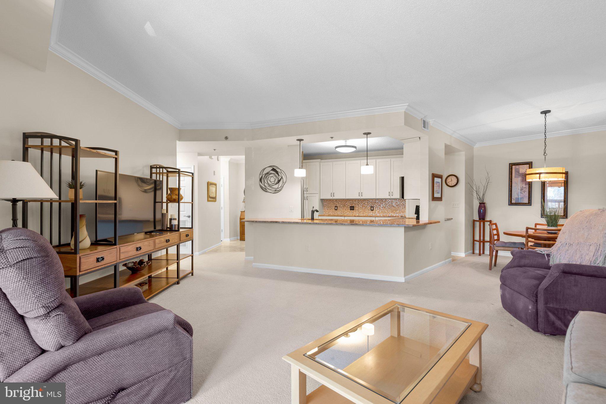 CREEKSIDE AT LEISURE WORLD - Residential