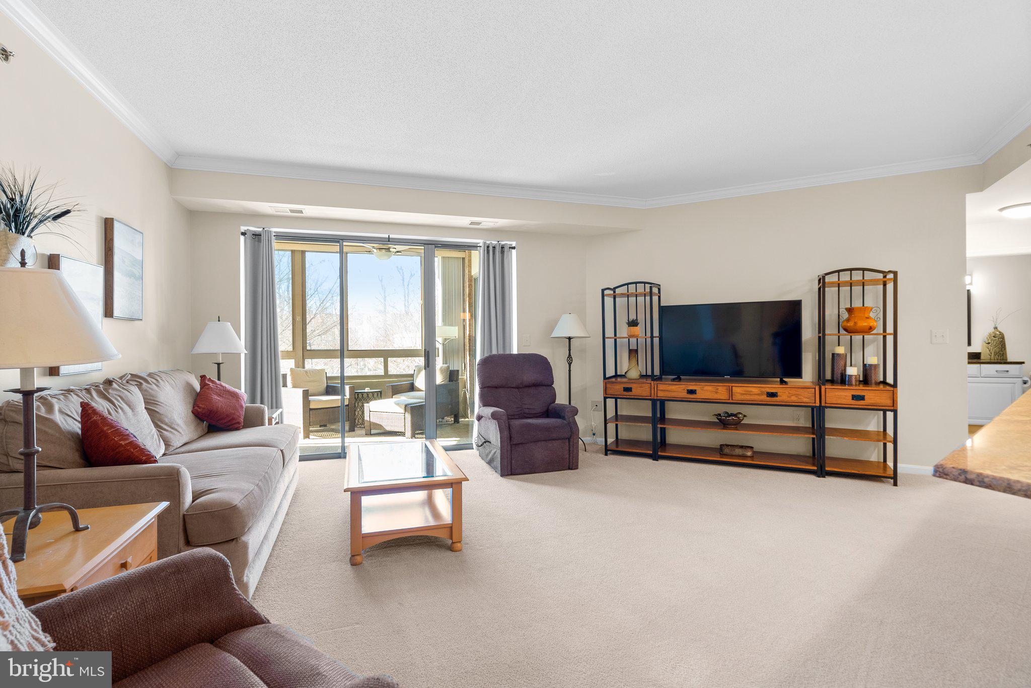 CREEKSIDE AT LEISURE WORLD - Residential