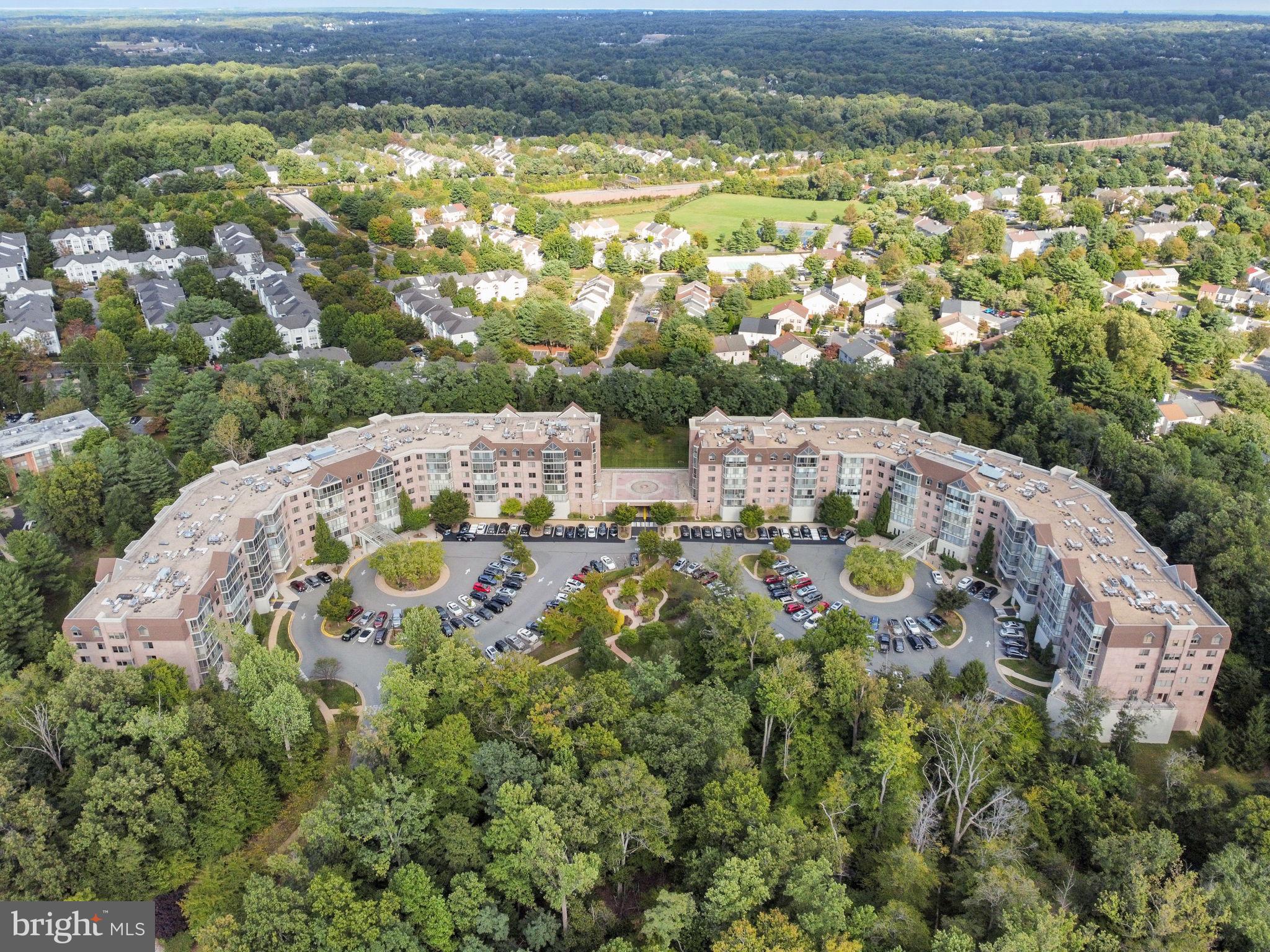 CREEKSIDE AT LEISURE WORLD - Residential