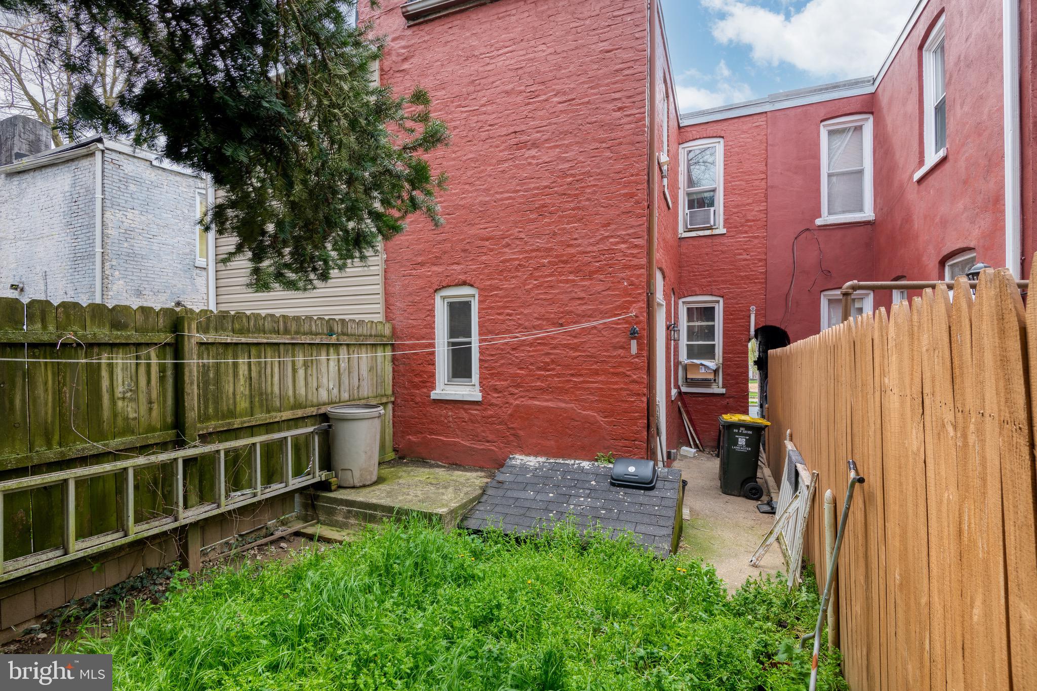 LANCASTER CITY WARD 4 - Residential