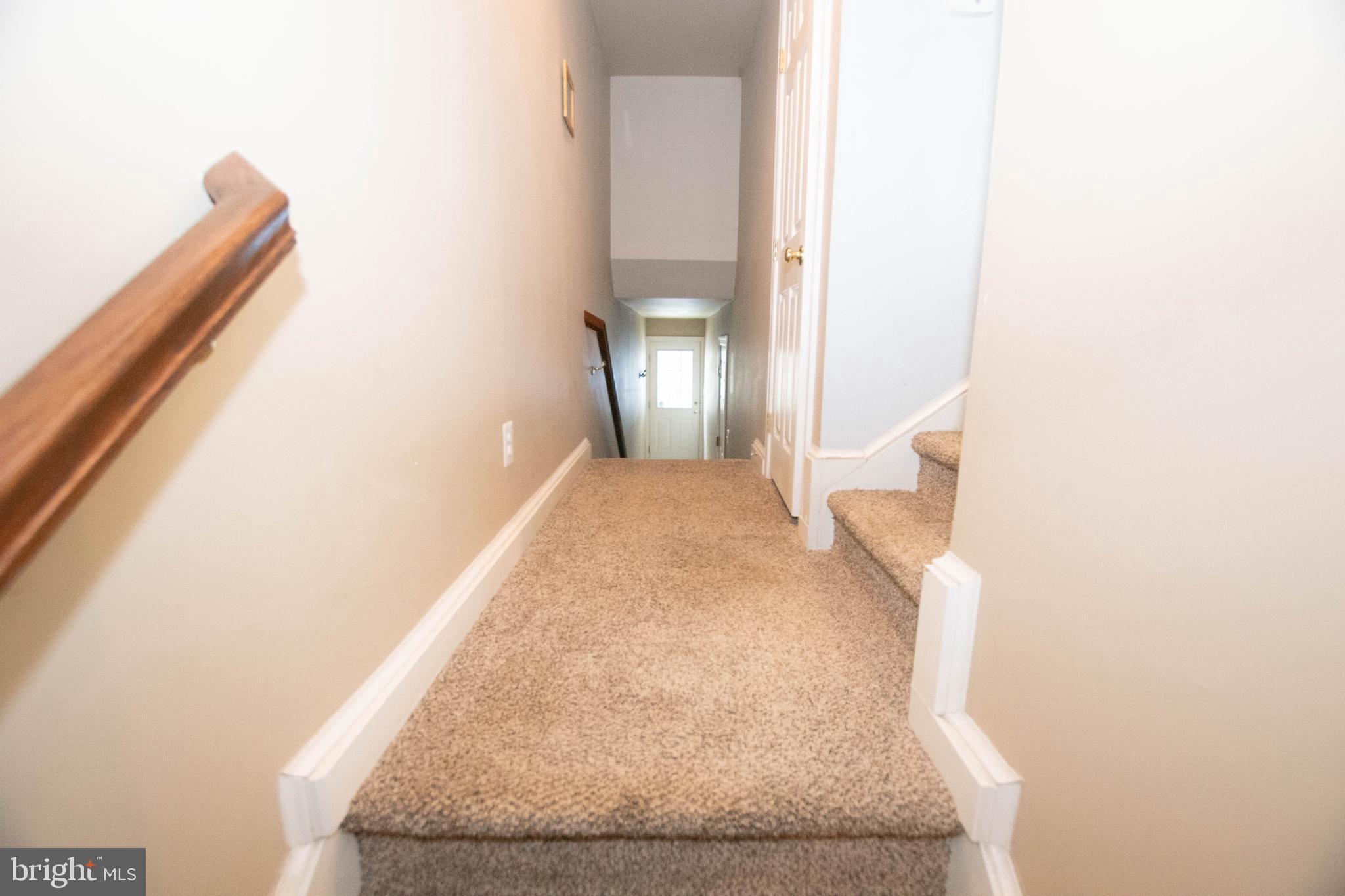 NORTHRIDGE VILLAGE - Residential Lease