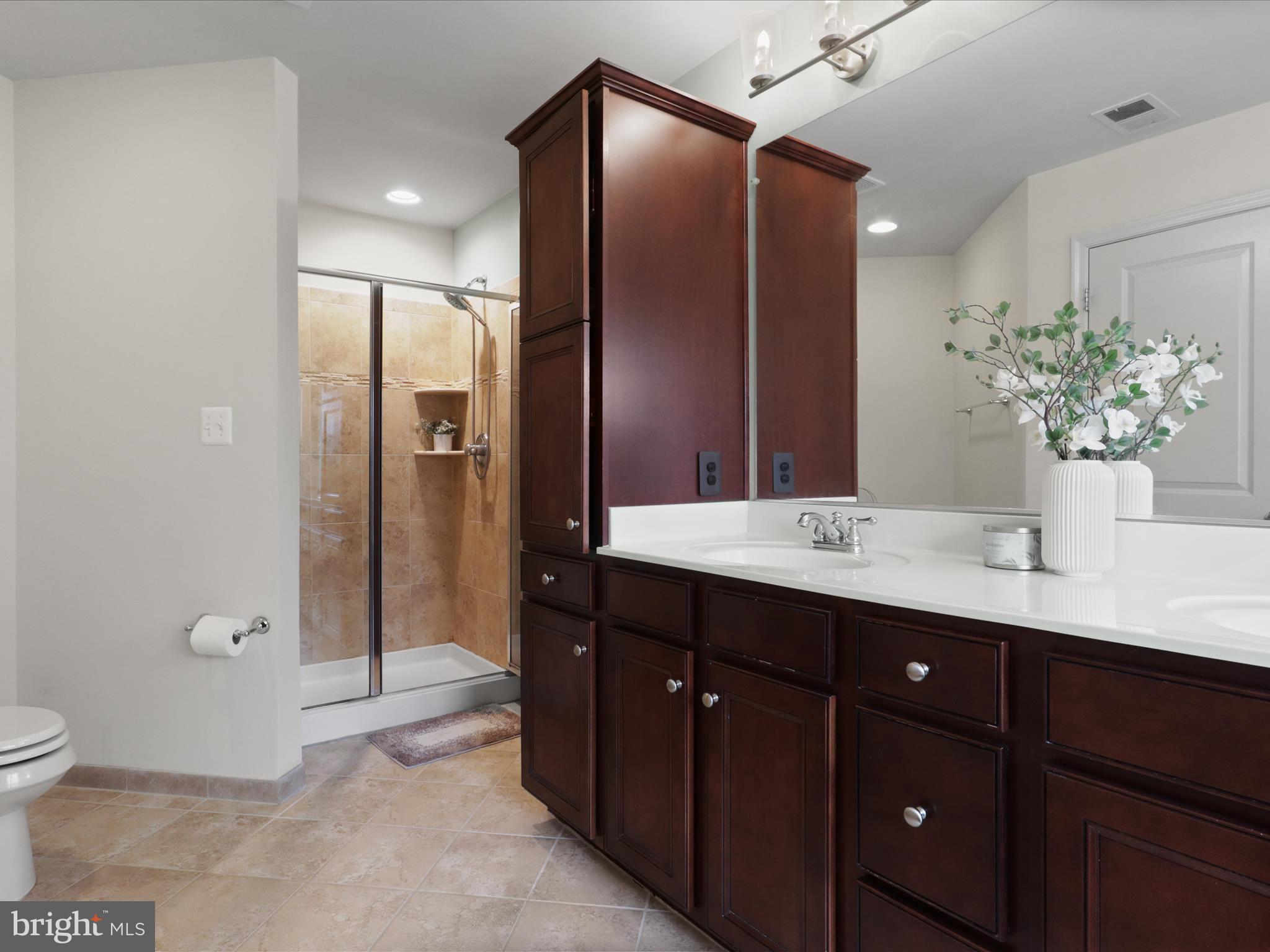 BRAMBLETON LANDBAY 1 - Residential