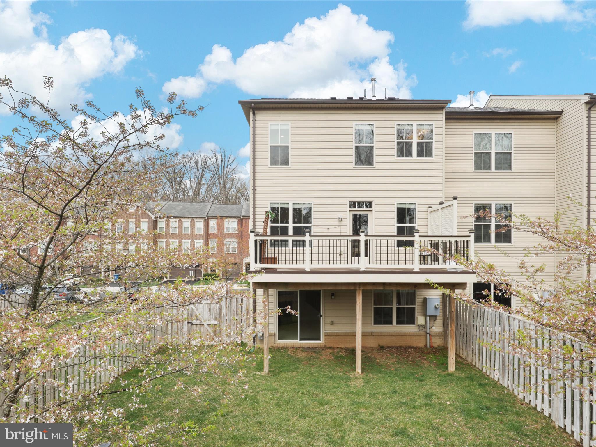 BRAMBLETON LANDBAY 1 - Residential