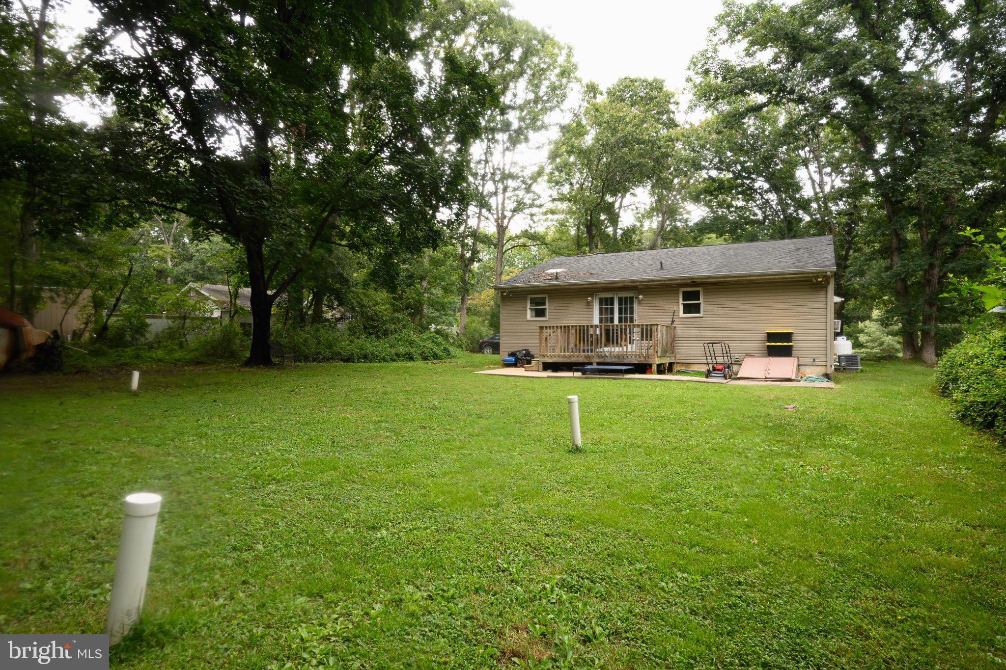 89 CROW POND ROAD