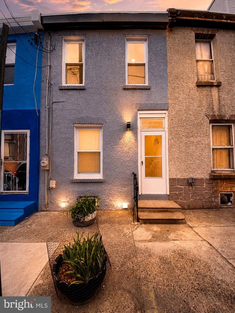 Townhouse For Sale - 2052 E Rush Street<br/> PHILADELPHIA, PA 19134