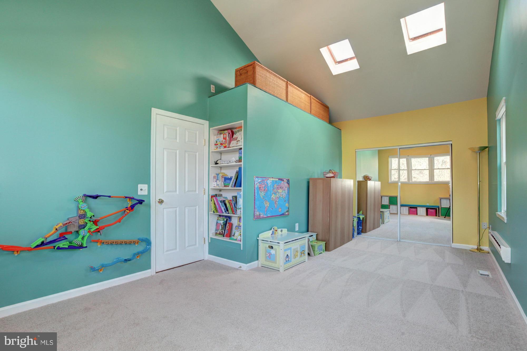 BRIGHTVIEW WOODS - Residential