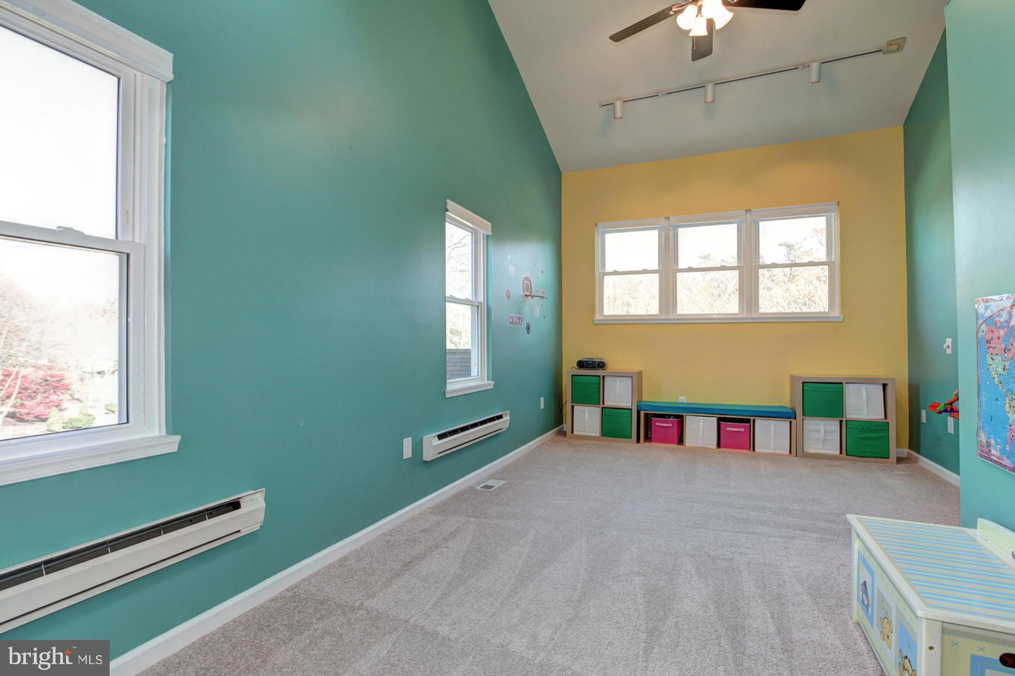 BRIGHTVIEW WOODS - Residential