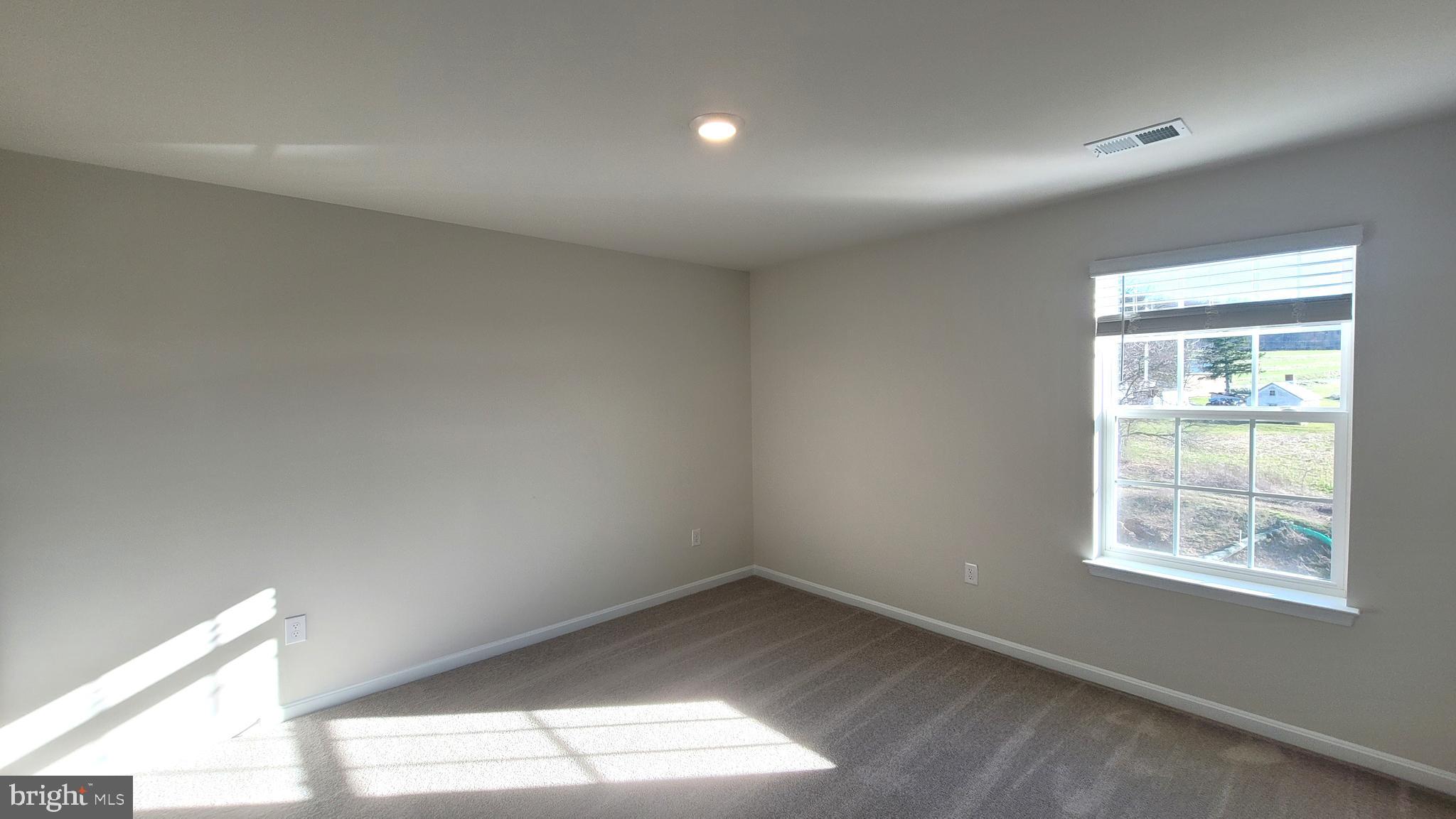 HILLS AT VALLEY VIEW - Residential